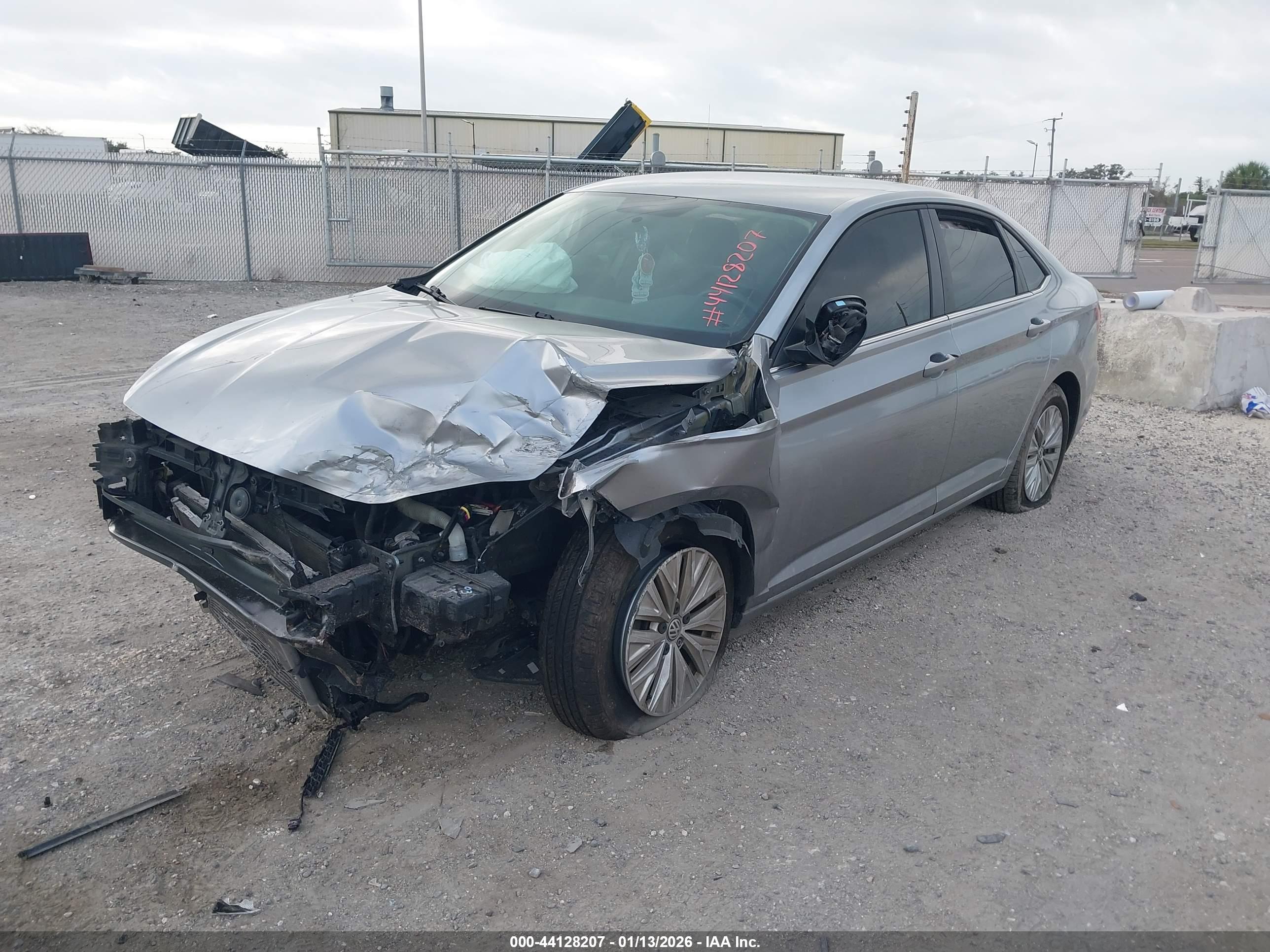 VOLKSWAGEN JETTA image 2