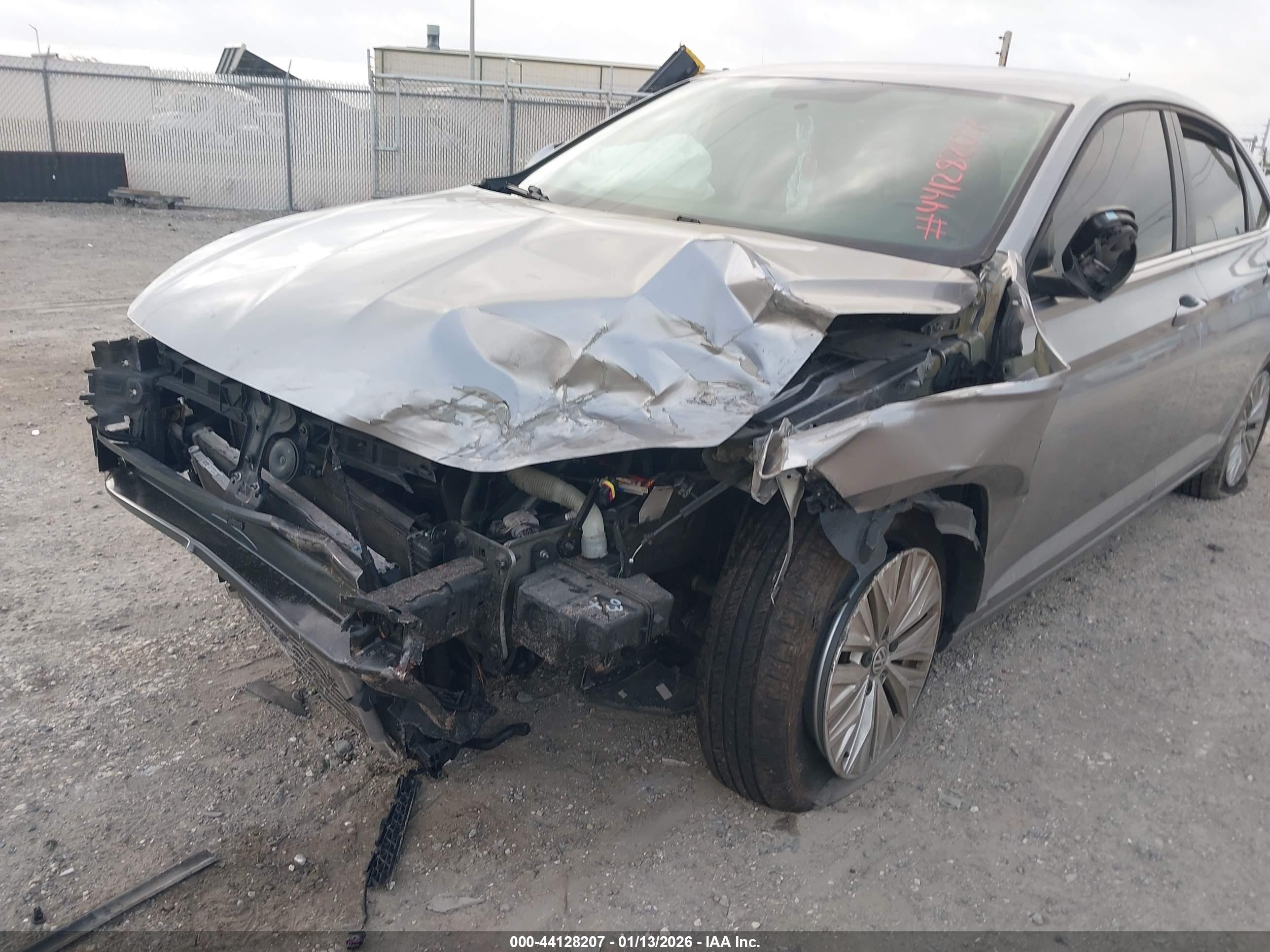 VOLKSWAGEN JETTA image 6