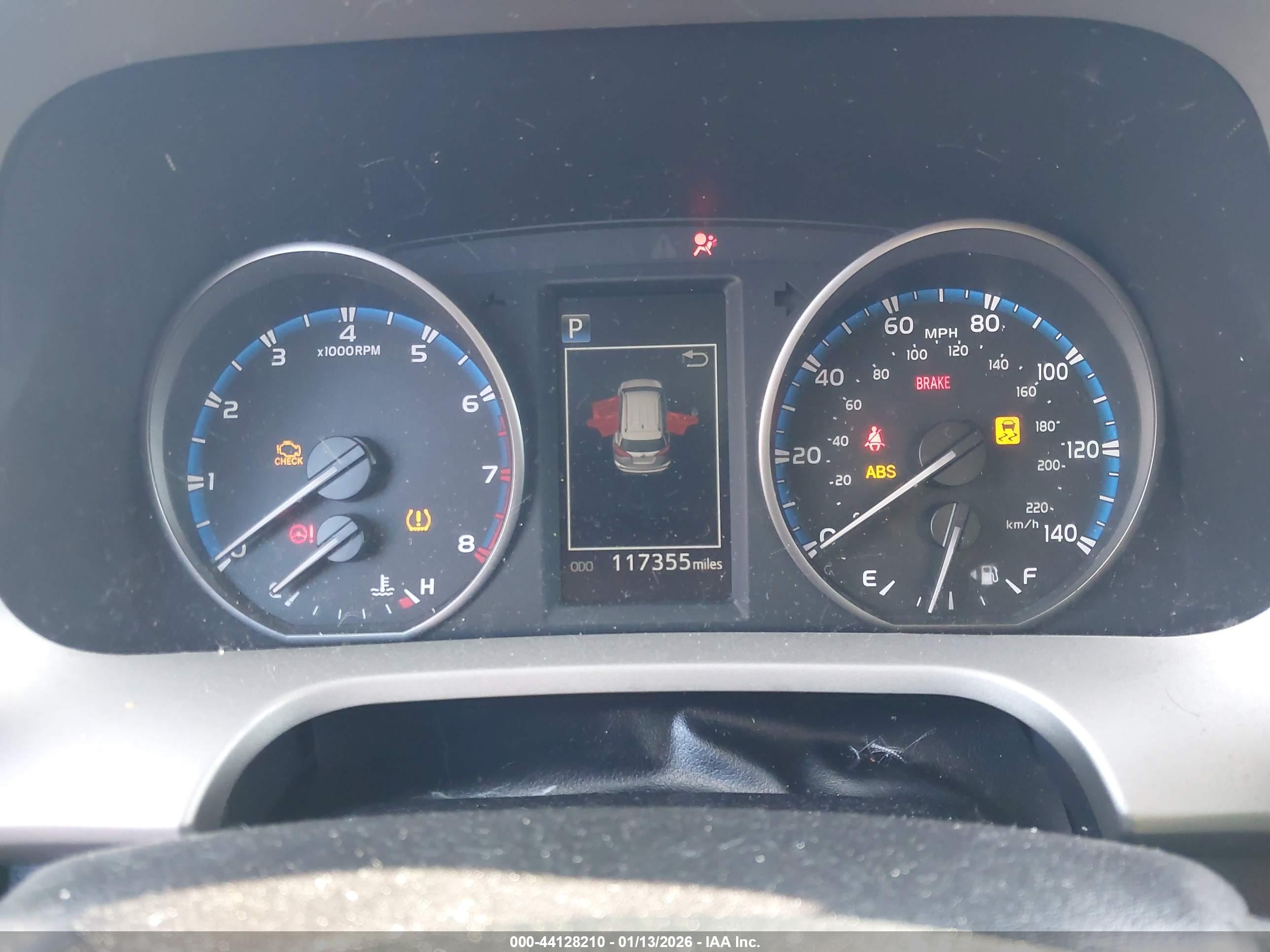 TOYOTA RAV4 image 7