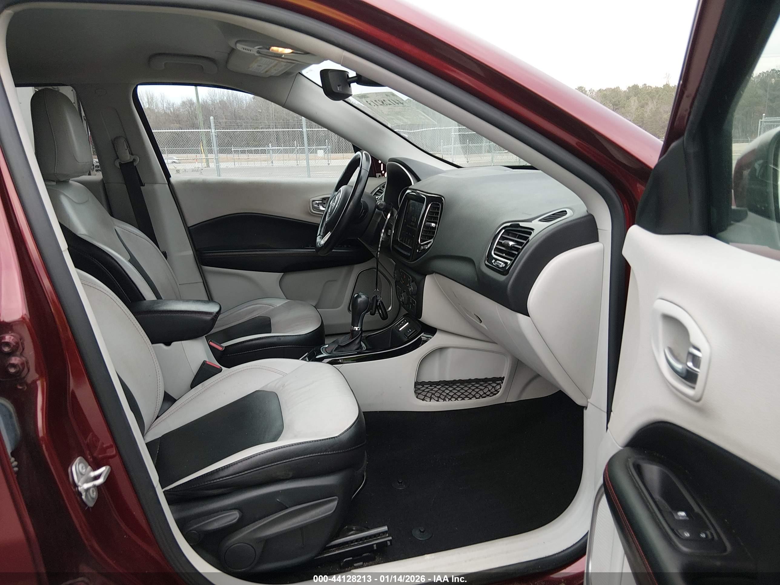 JEEP COMPASS image 5