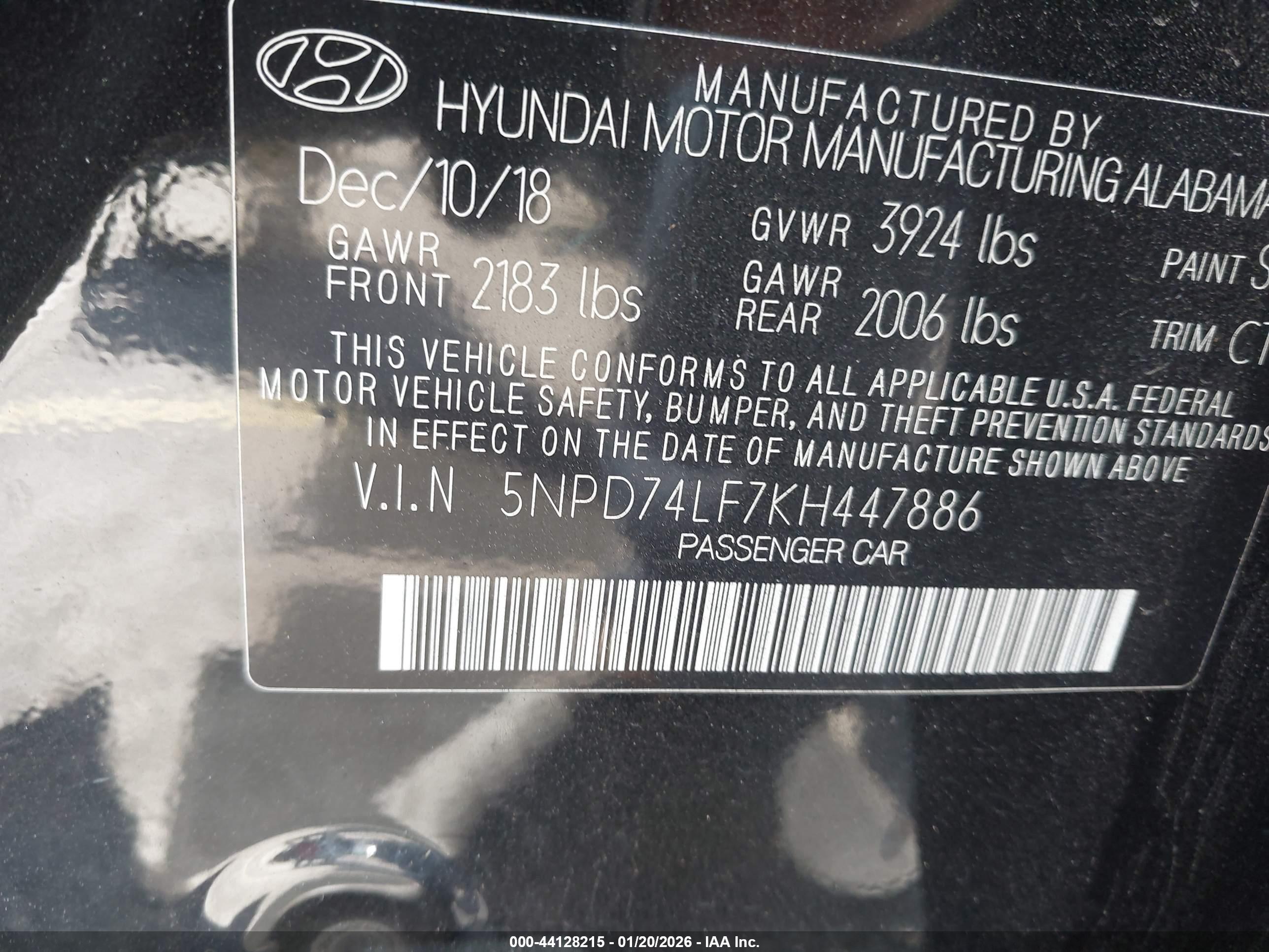 HYUNDAI ELANTRA image 9