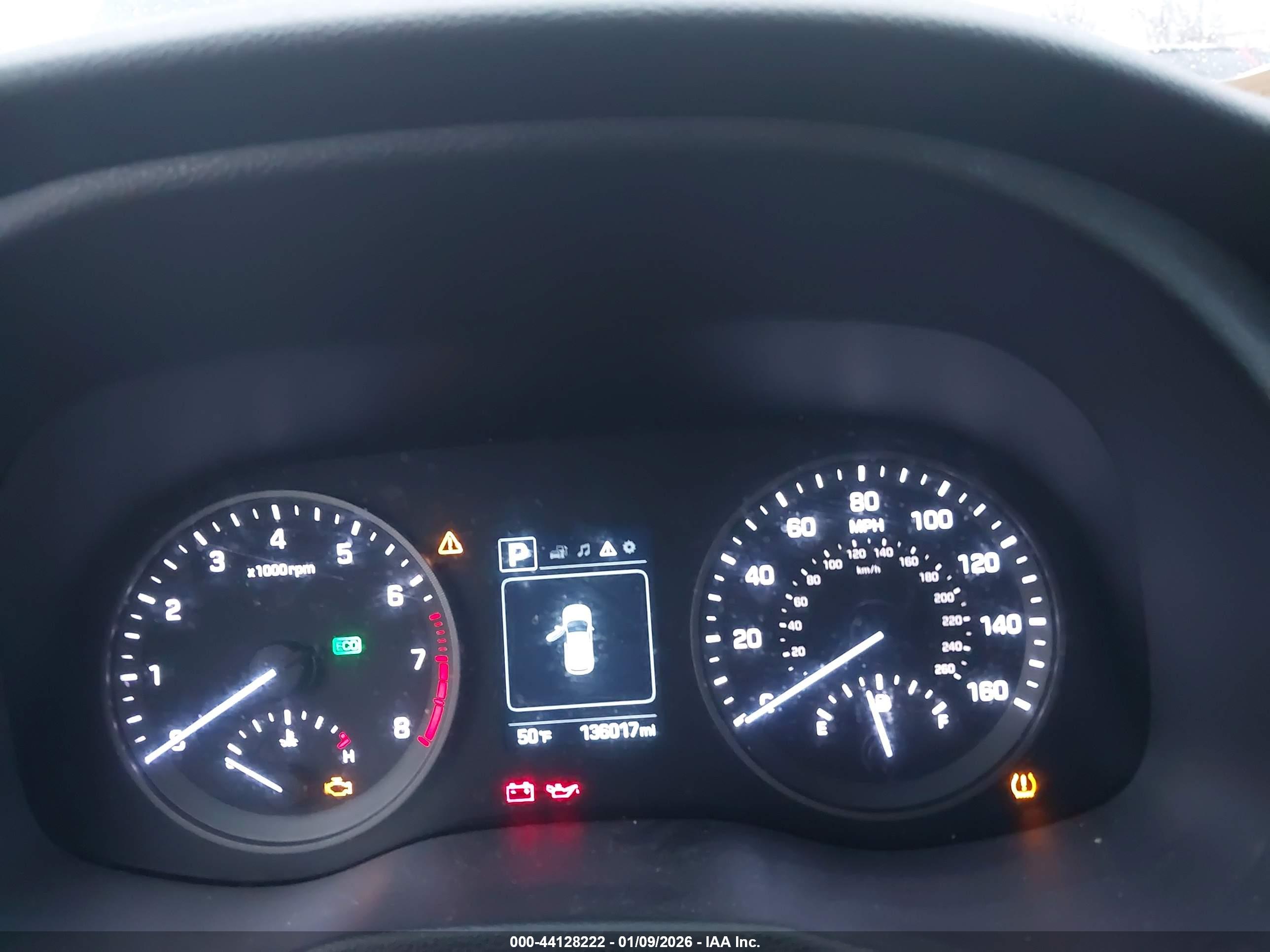 HYUNDAI TUCSON image 7