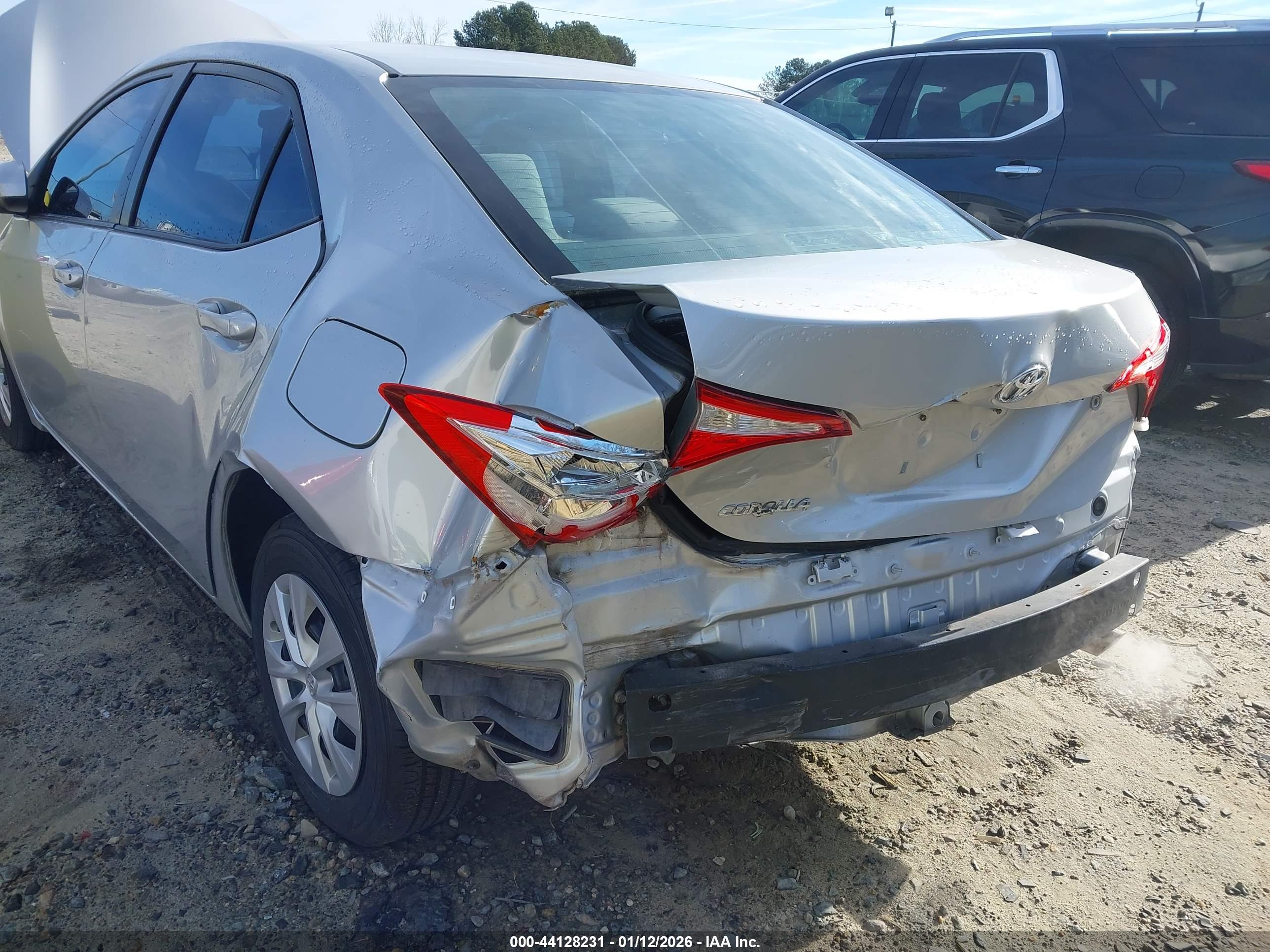 TOYOTA COROLLA image 6