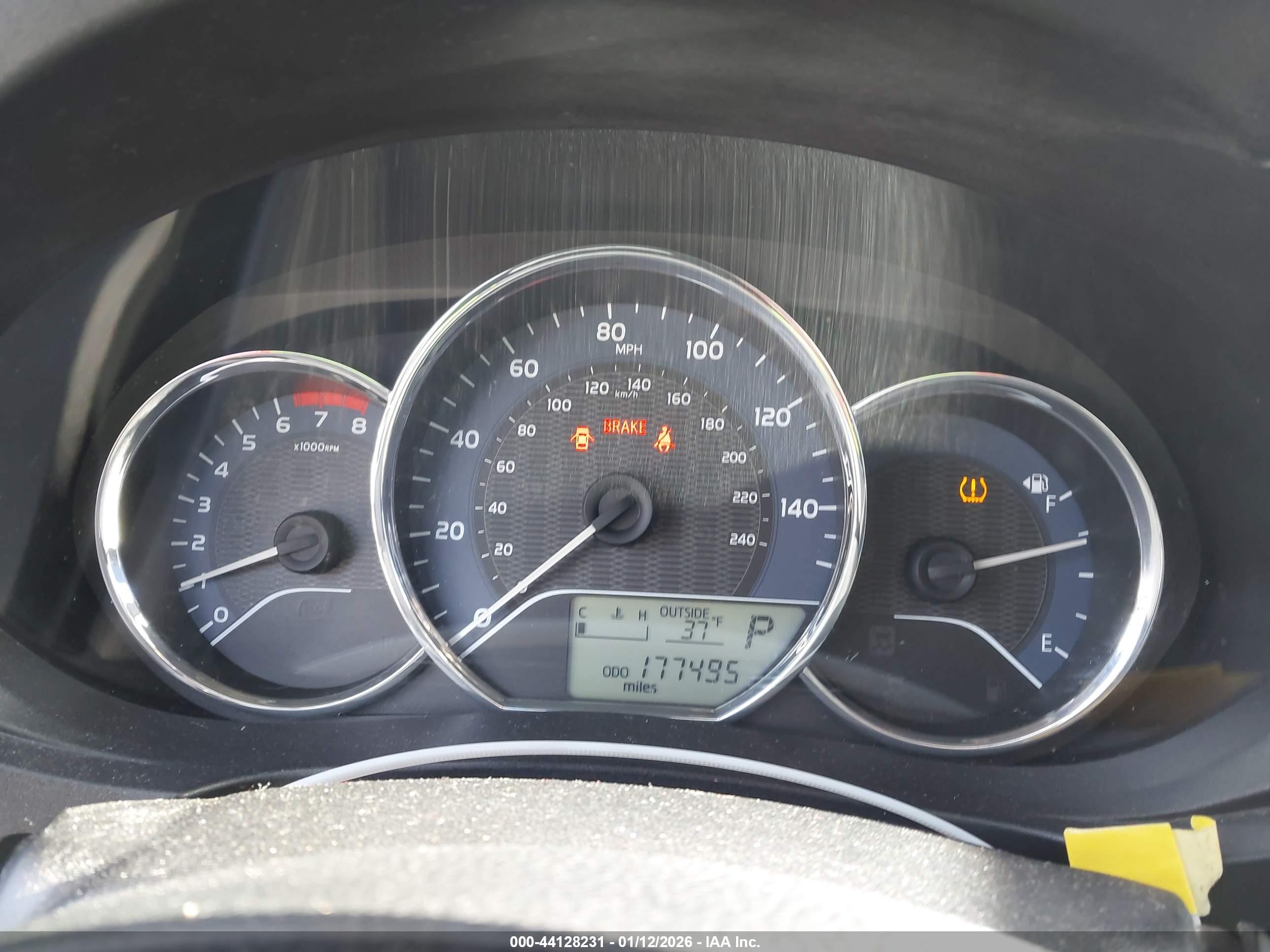 TOYOTA COROLLA image 7