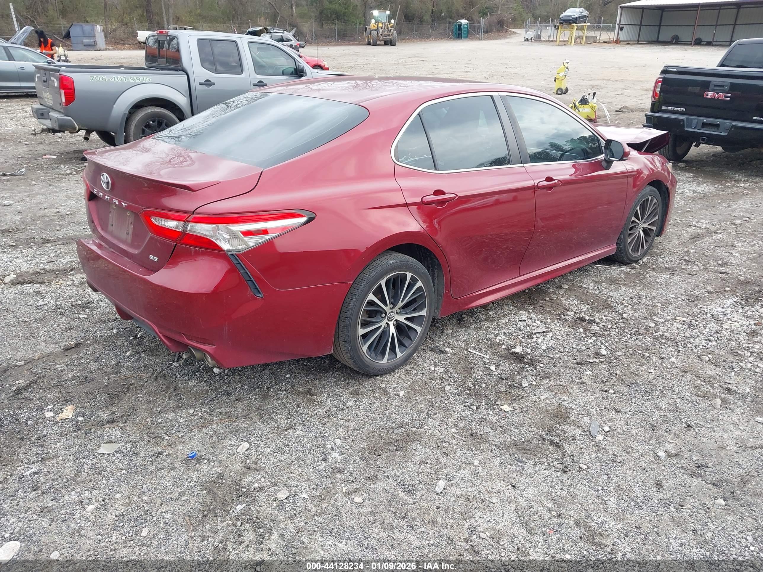 TOYOTA CAMRY image 4