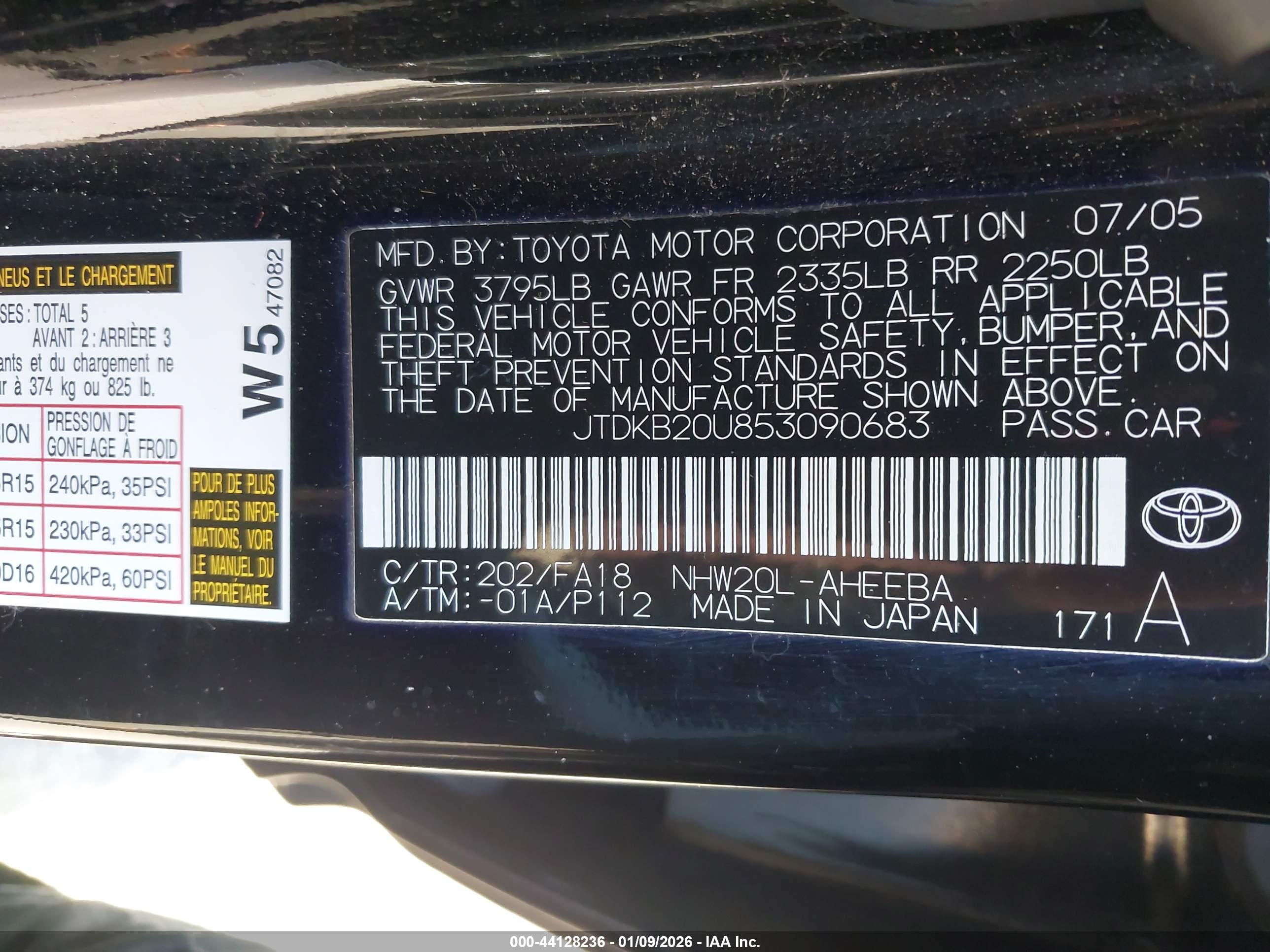 TOYOTA PRIUS image 9