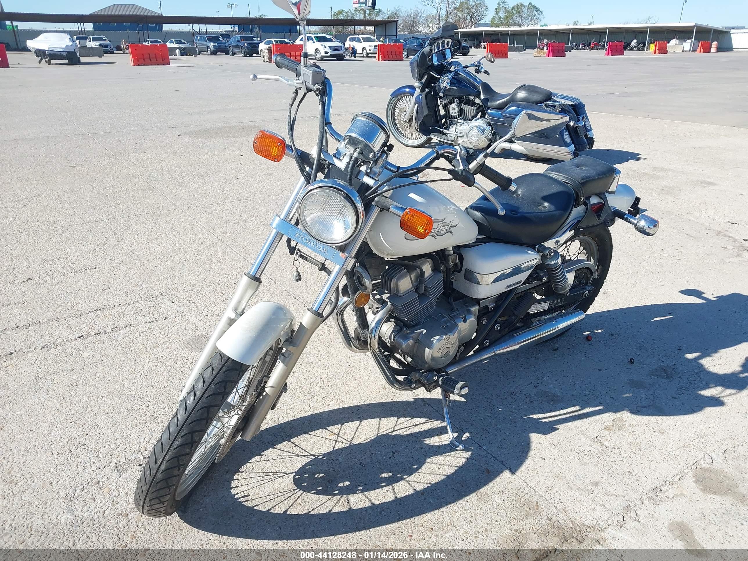 HONDA CMX250 image 2