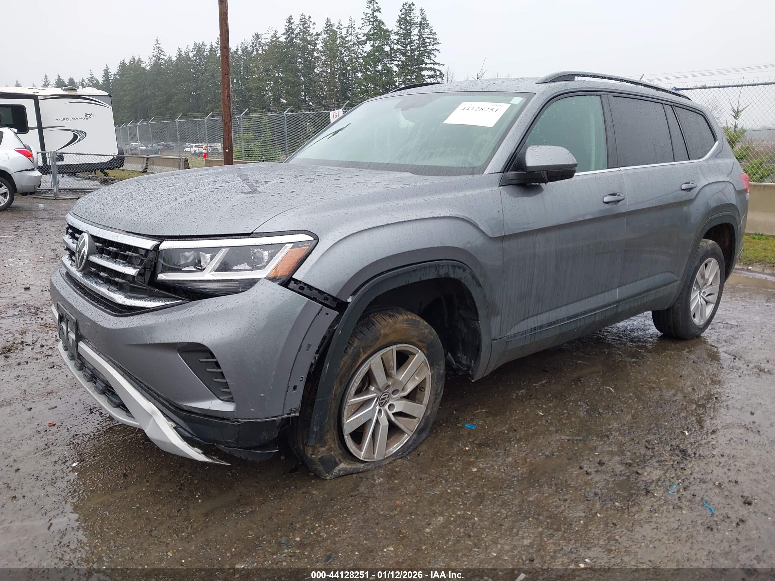VOLKSWAGEN ATLAS image 2