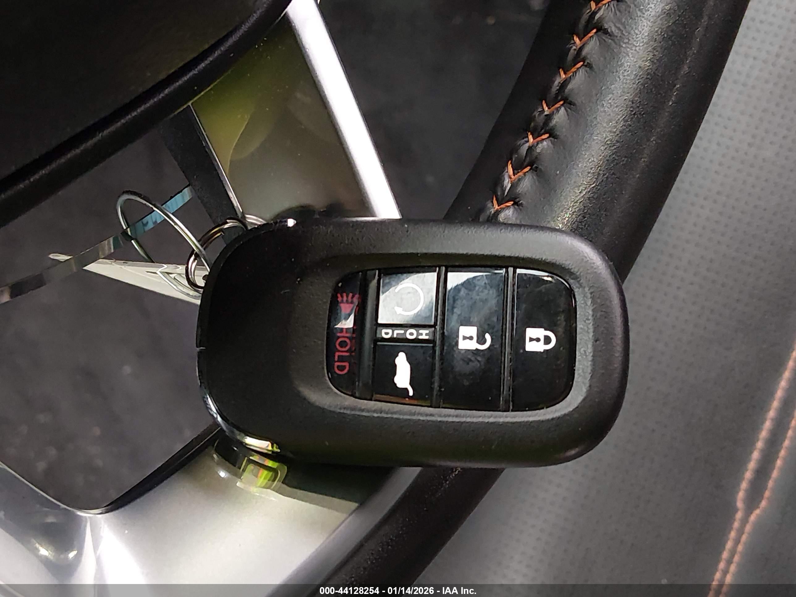 HONDA CR-V image 11