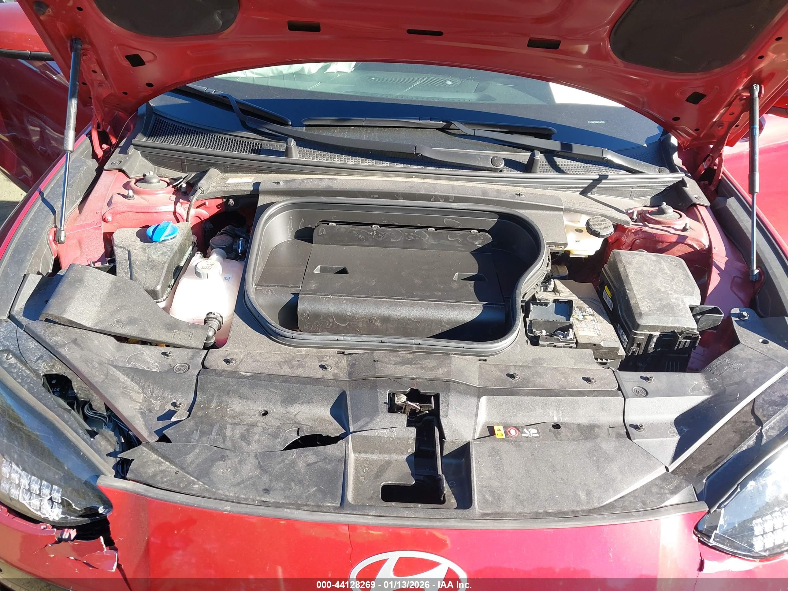HYUNDAI IONIQ image 10