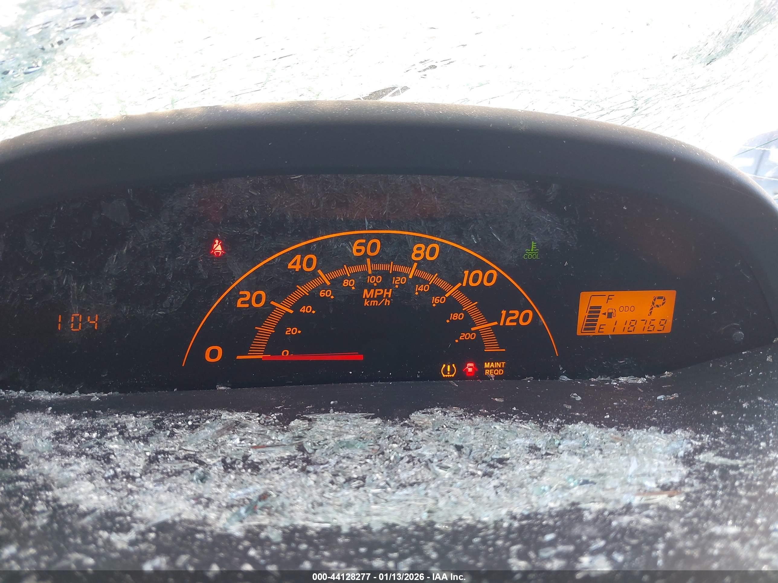 TOYOTA YARIS image 7