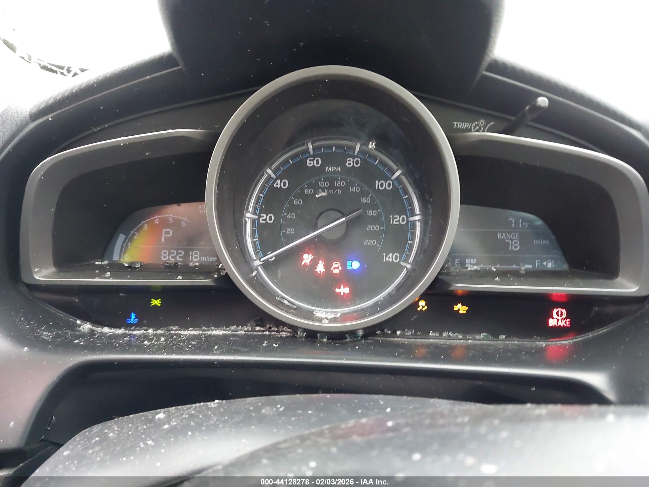 TOYOTA YARIS image 7