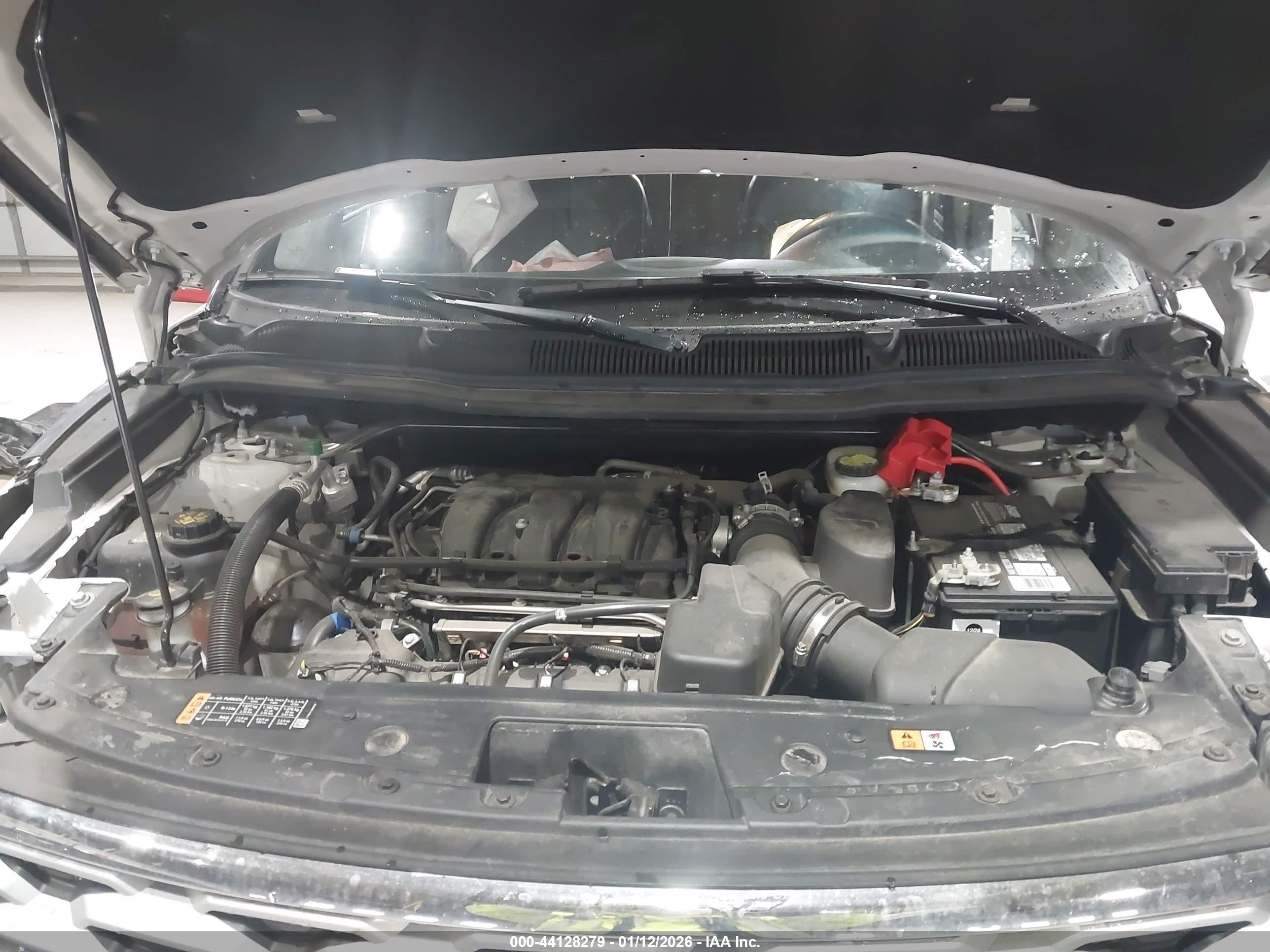 FORD EXPLORER image 10
