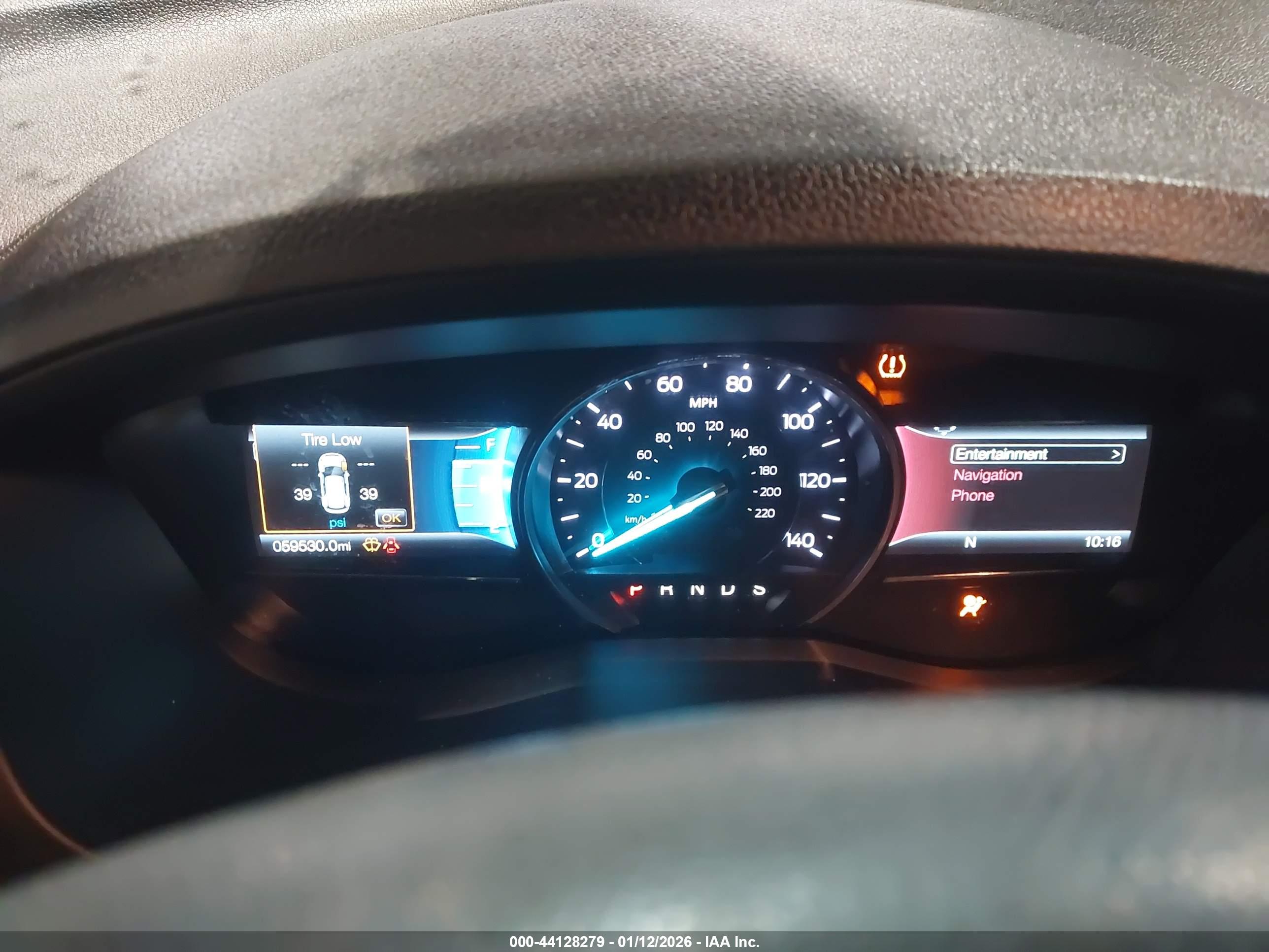 FORD EXPLORER image 7