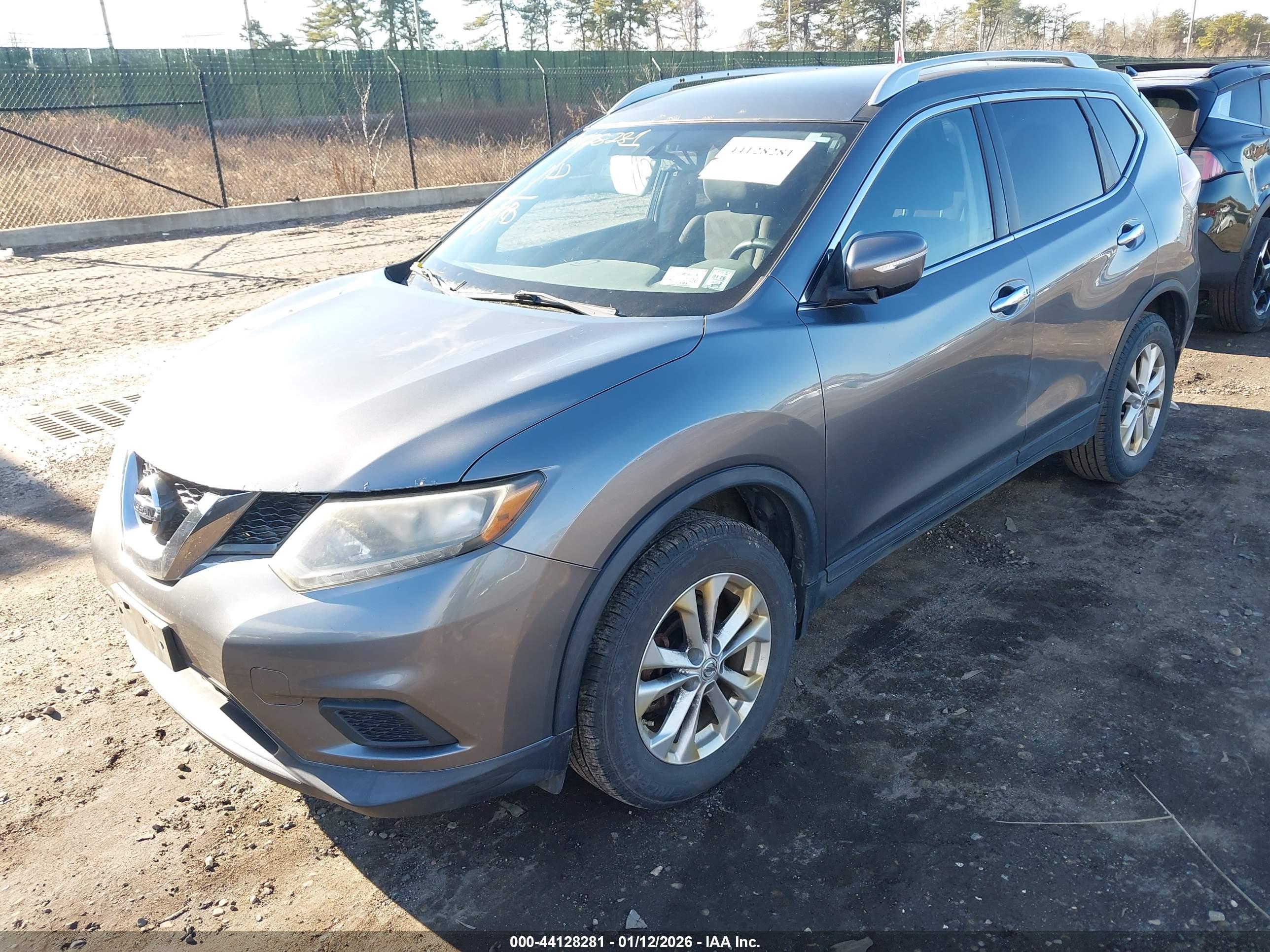 NISSAN ROGUE image 2