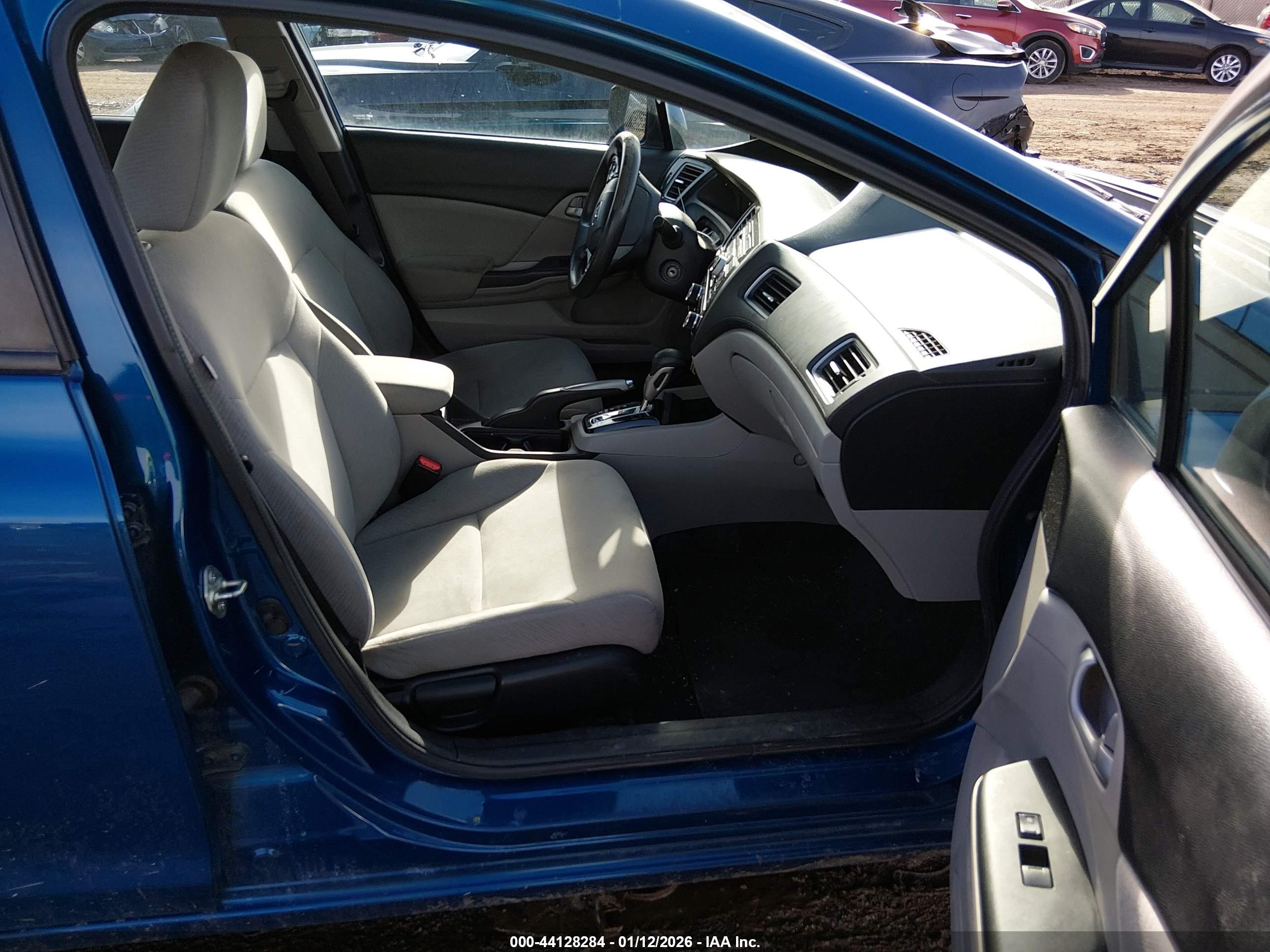 HONDA CIVIC image 5