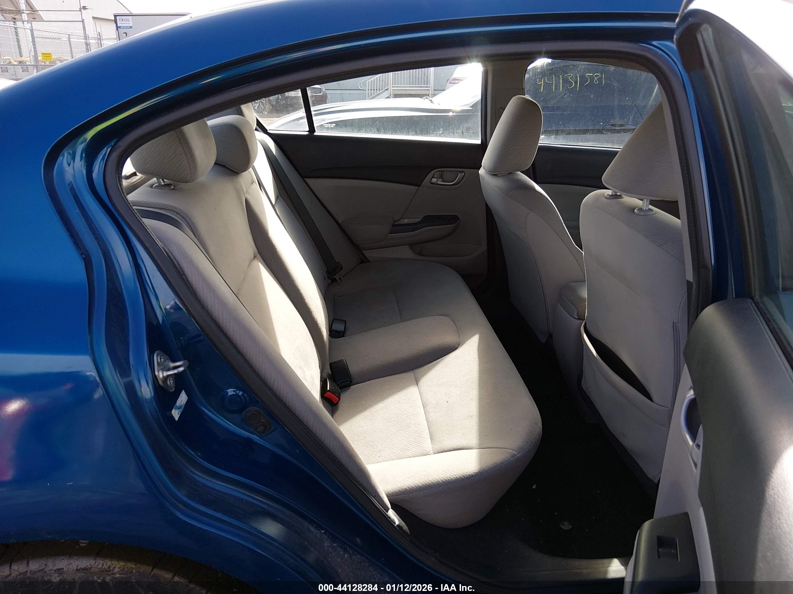 HONDA CIVIC image 8