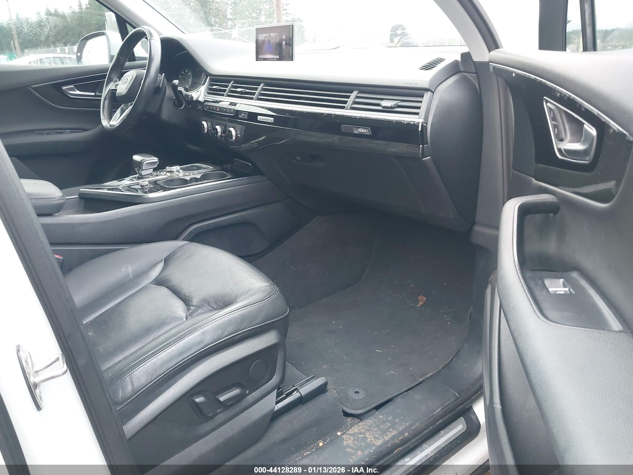 AUDI Q7 image 5