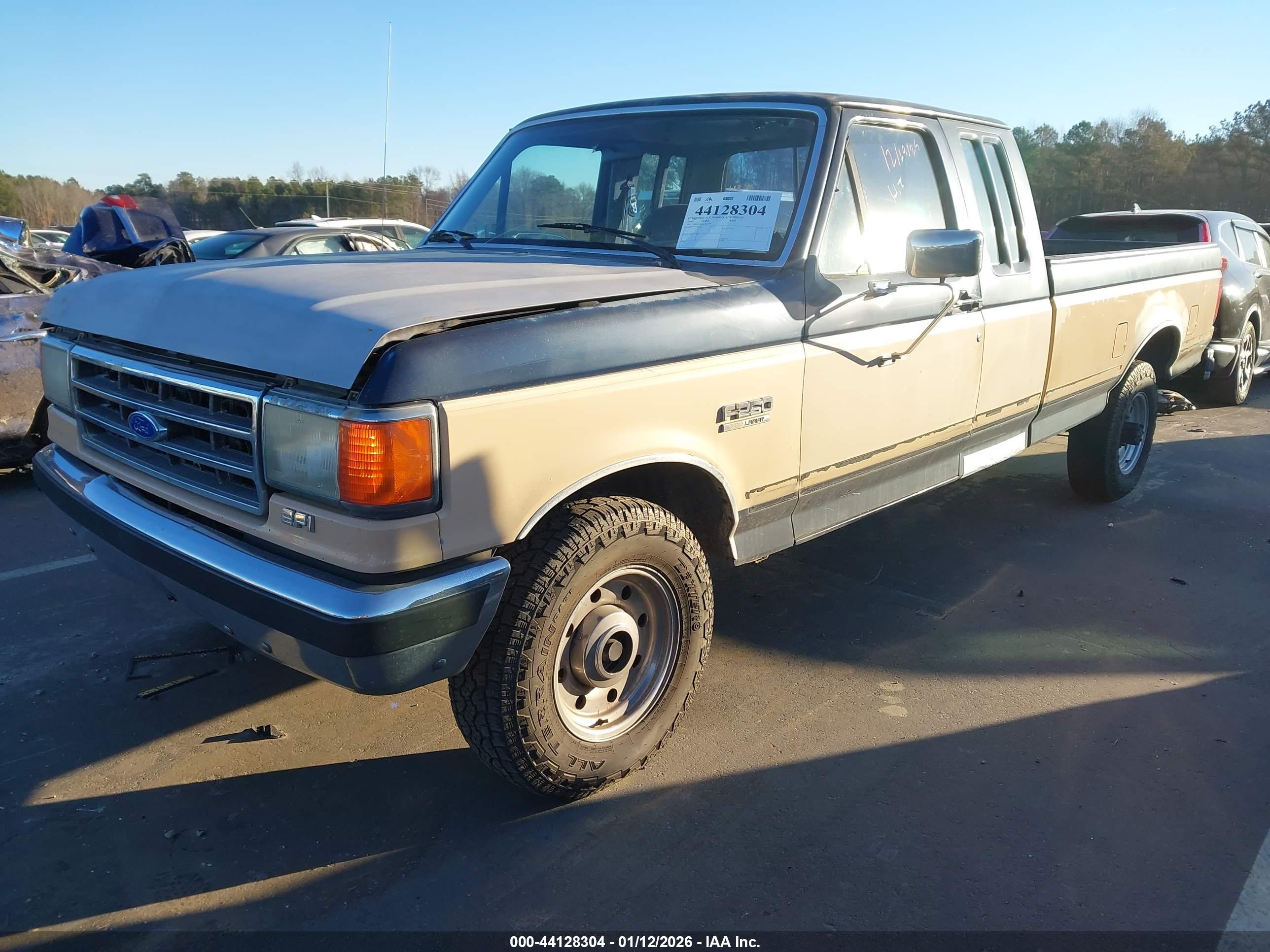 FORD F250 image 2