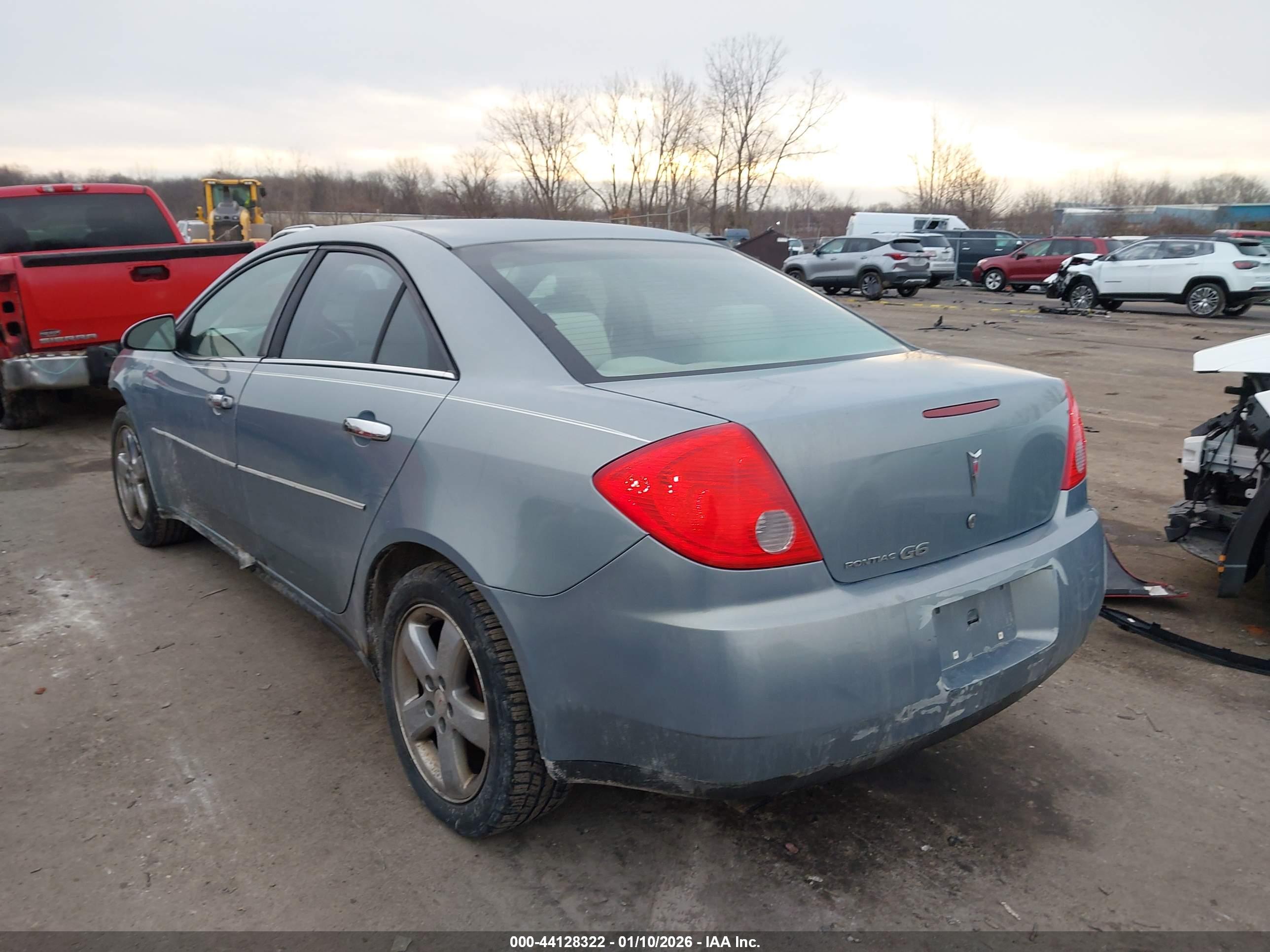 PONTIAC G6 image 3
