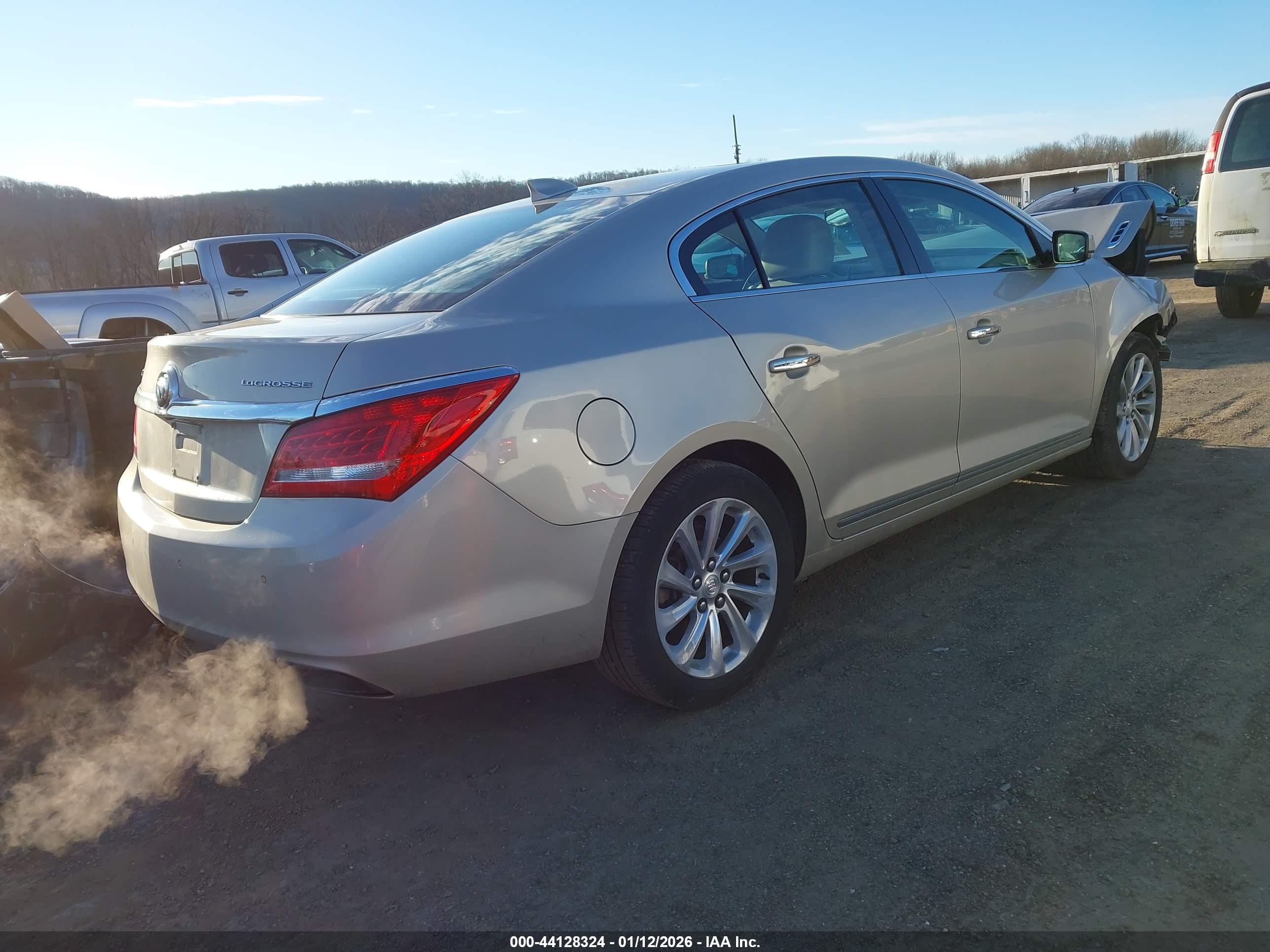 BUICK LACROSSE image 4