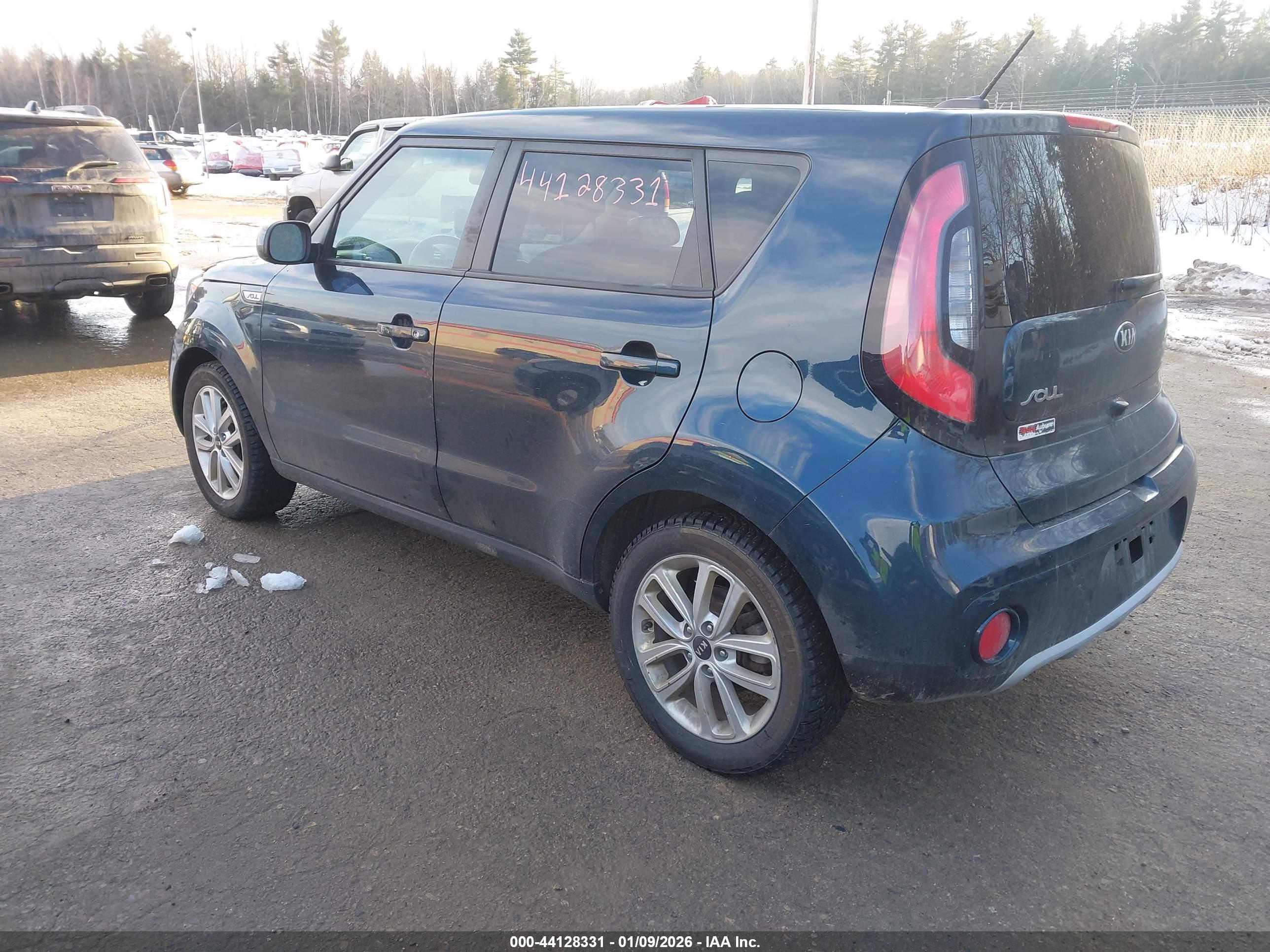 KIA SOUL image 3