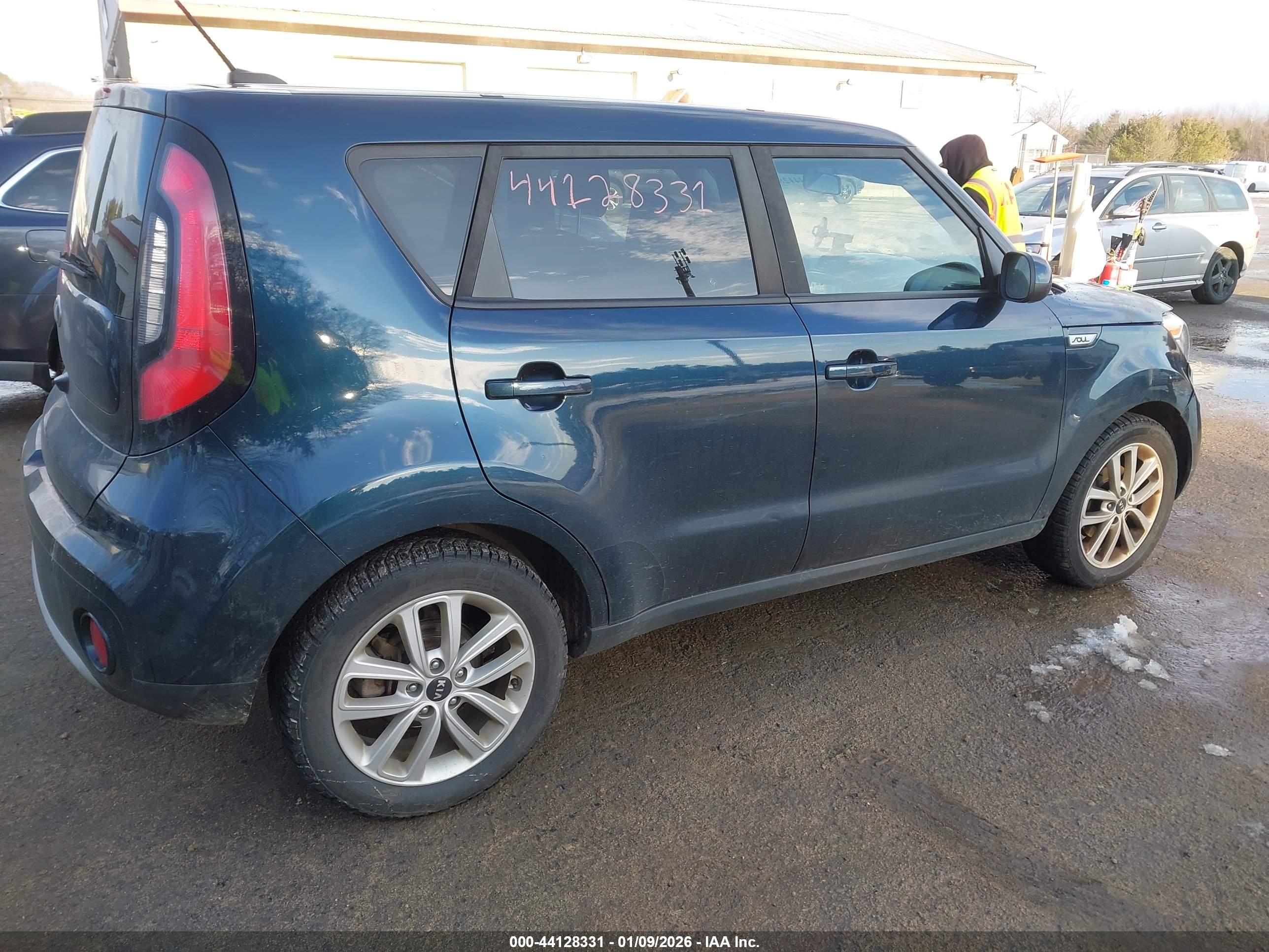 KIA SOUL image 4