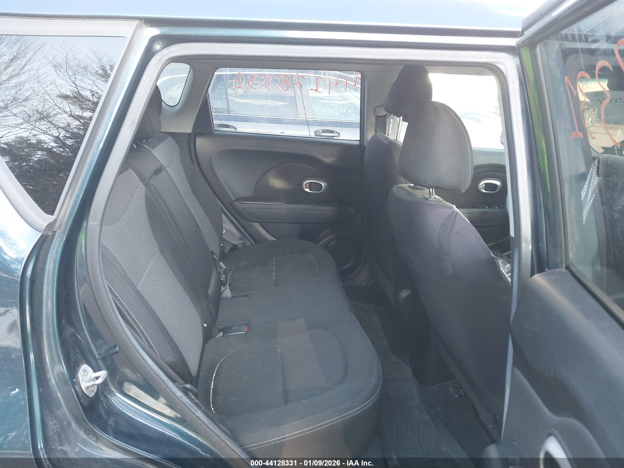 KIA SOUL image 8