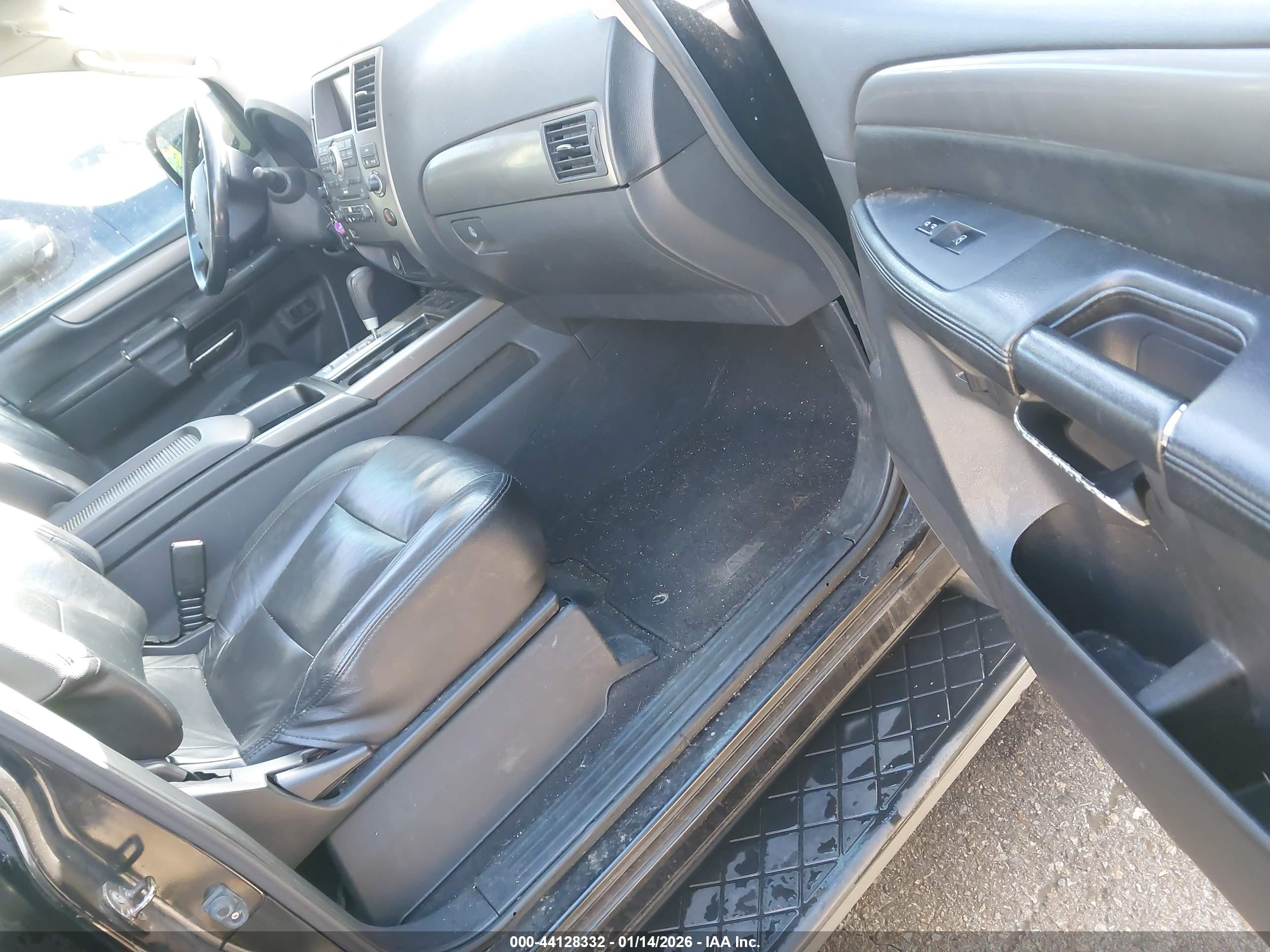 NISSAN ARMADA image 5