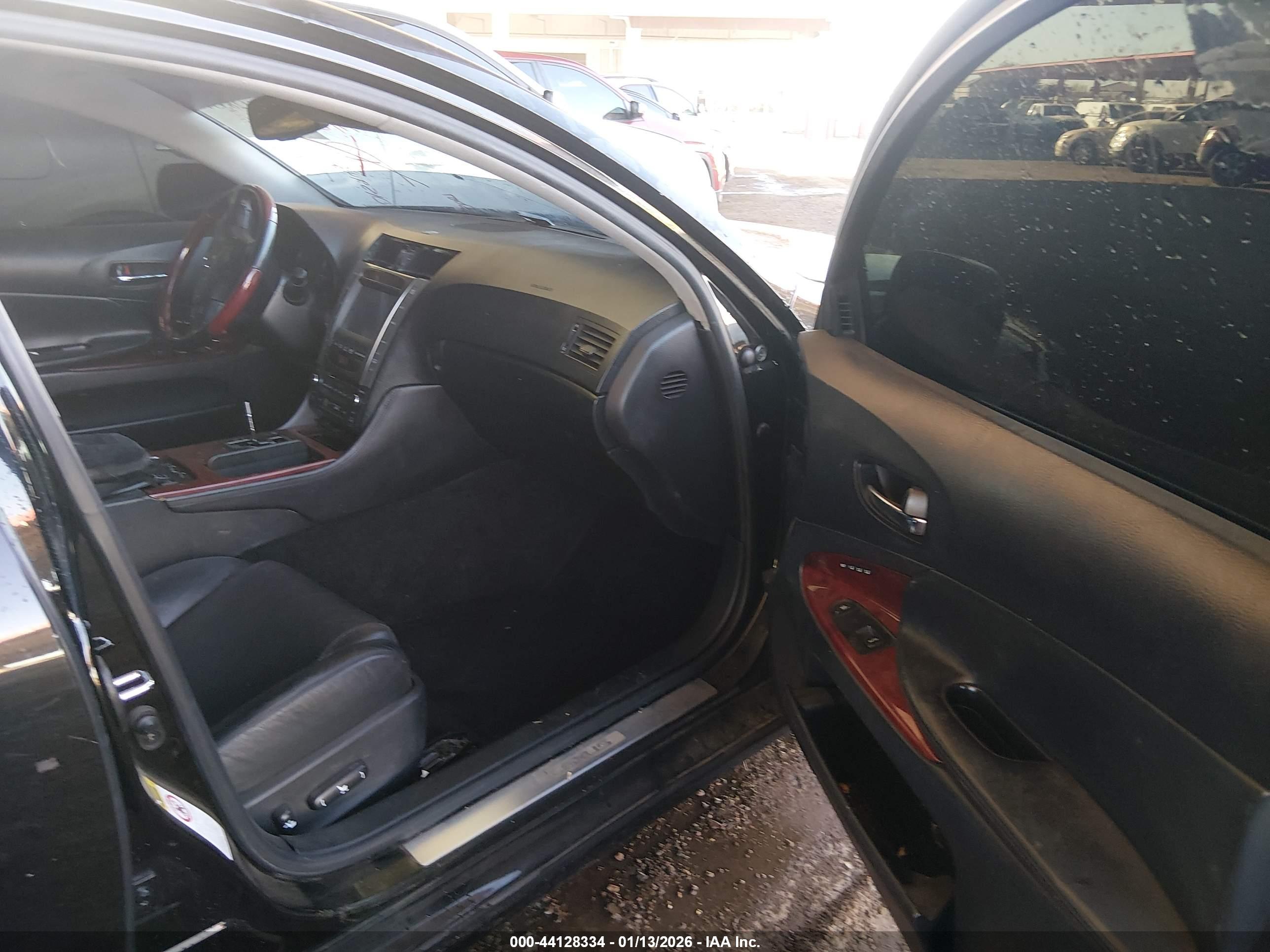 LEXUS GS image 5