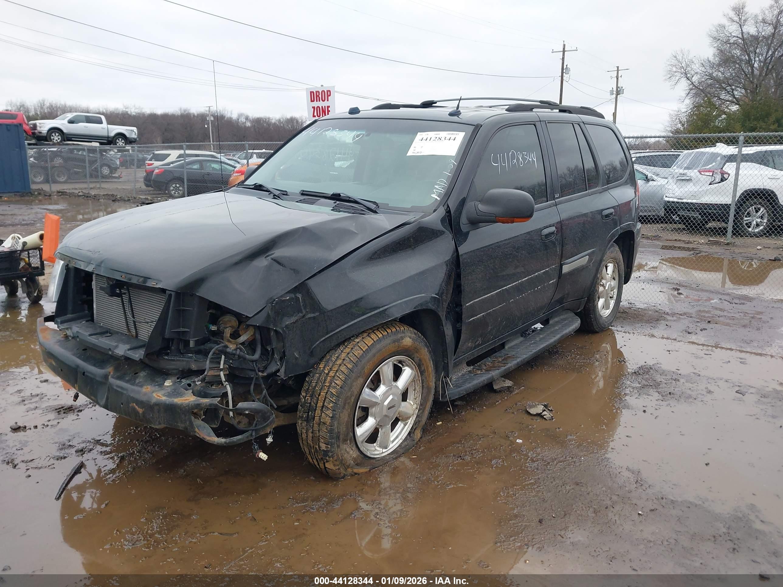 GMC ENVOY image 2