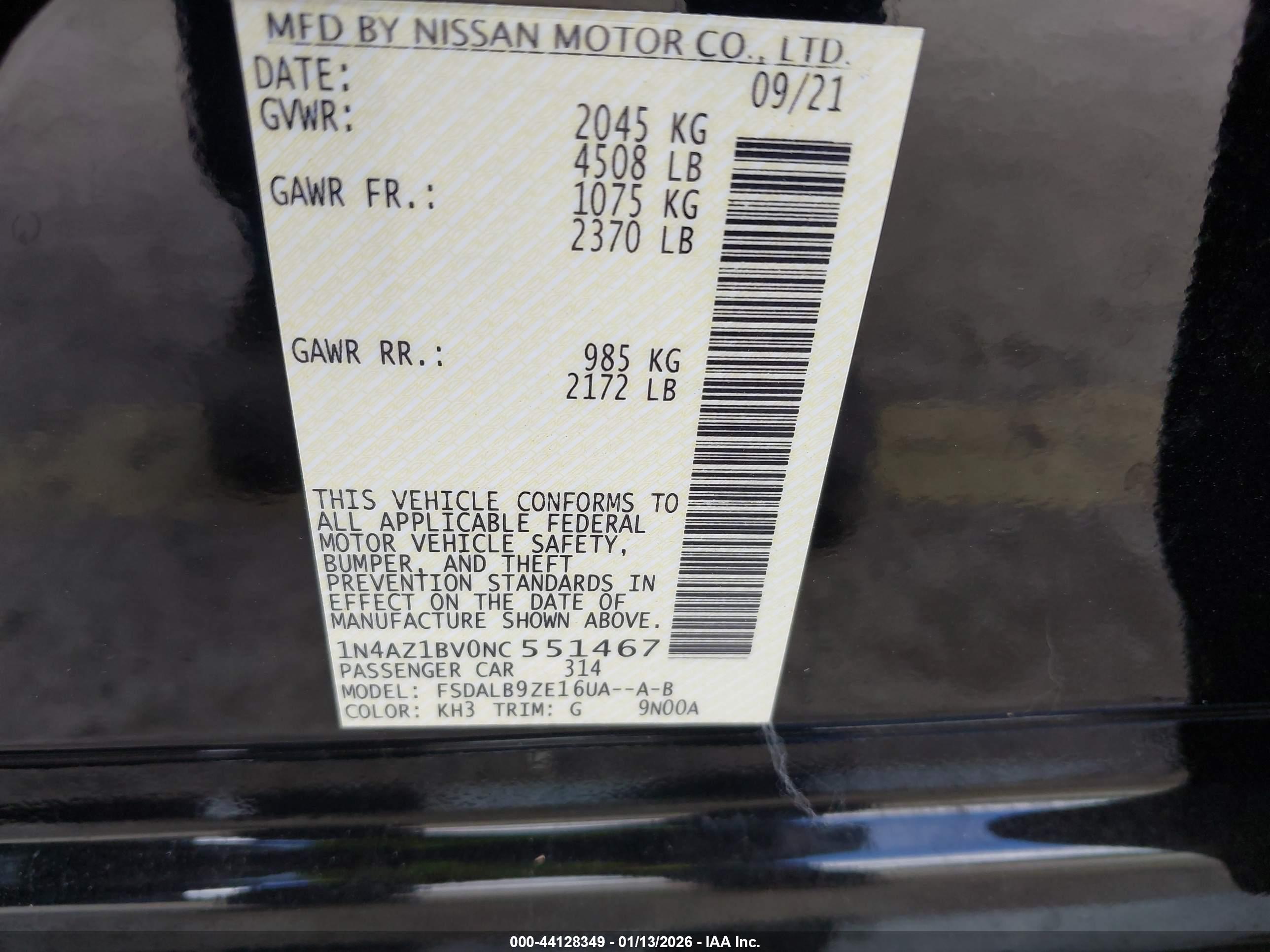 NISSAN LEAF image 9