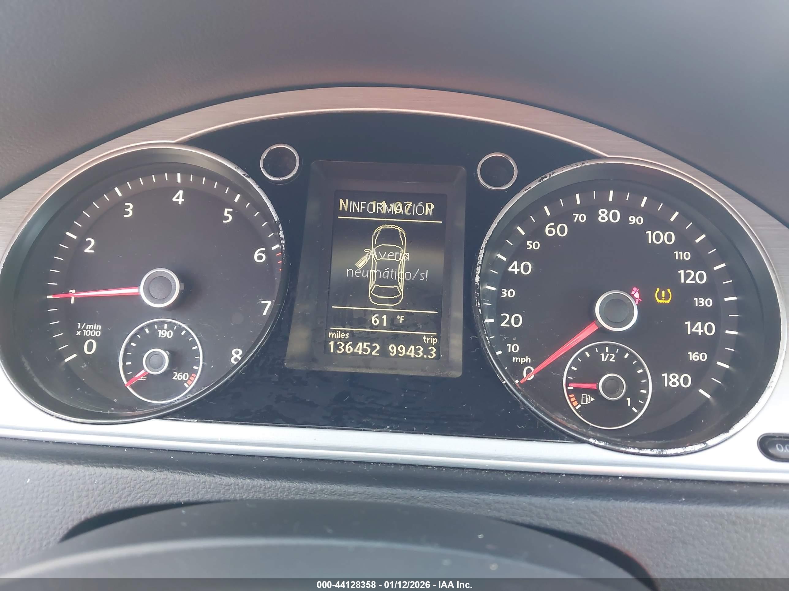 VOLKSWAGEN CC image 7