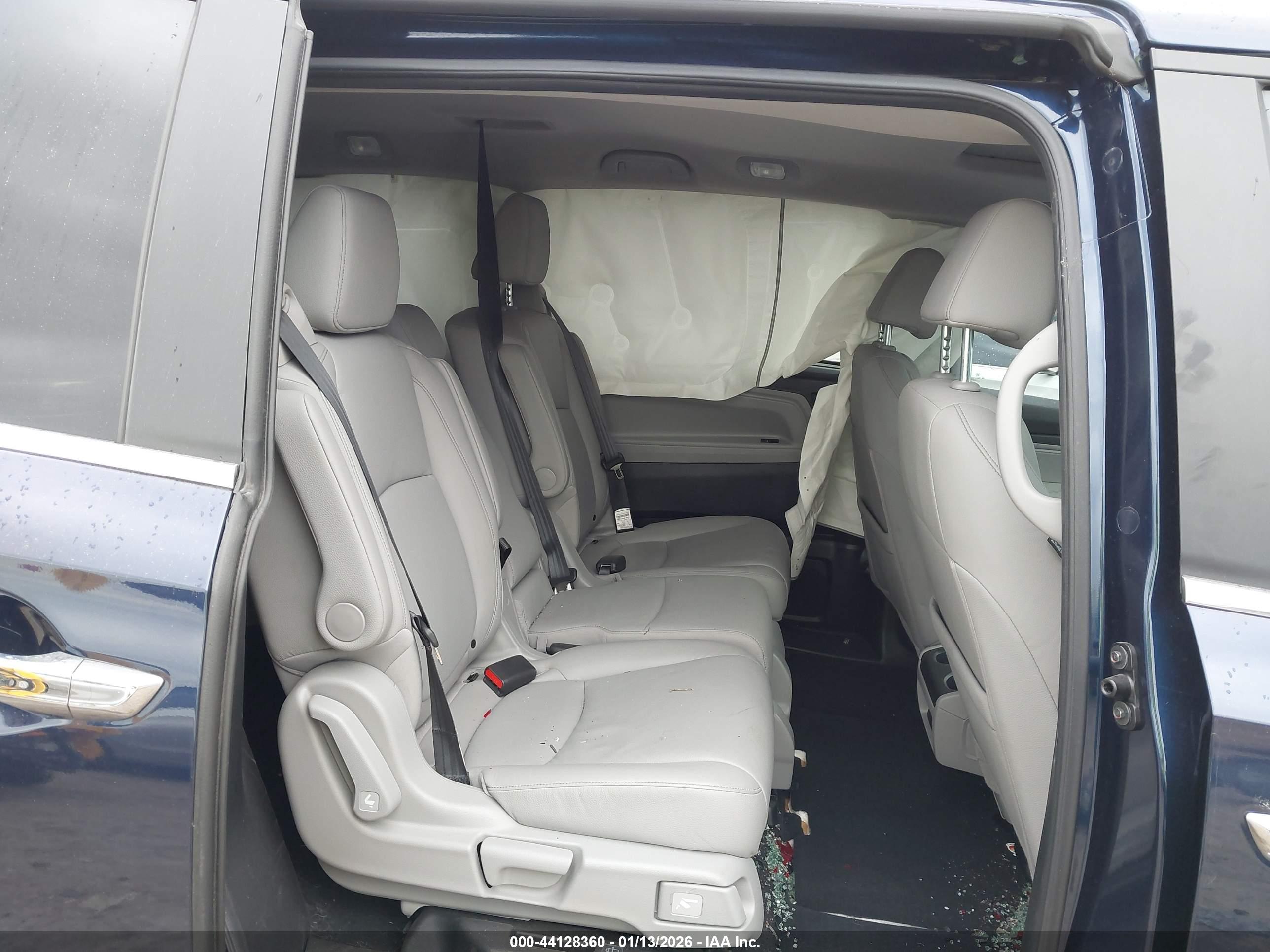 HONDA ODYSSEY image 8