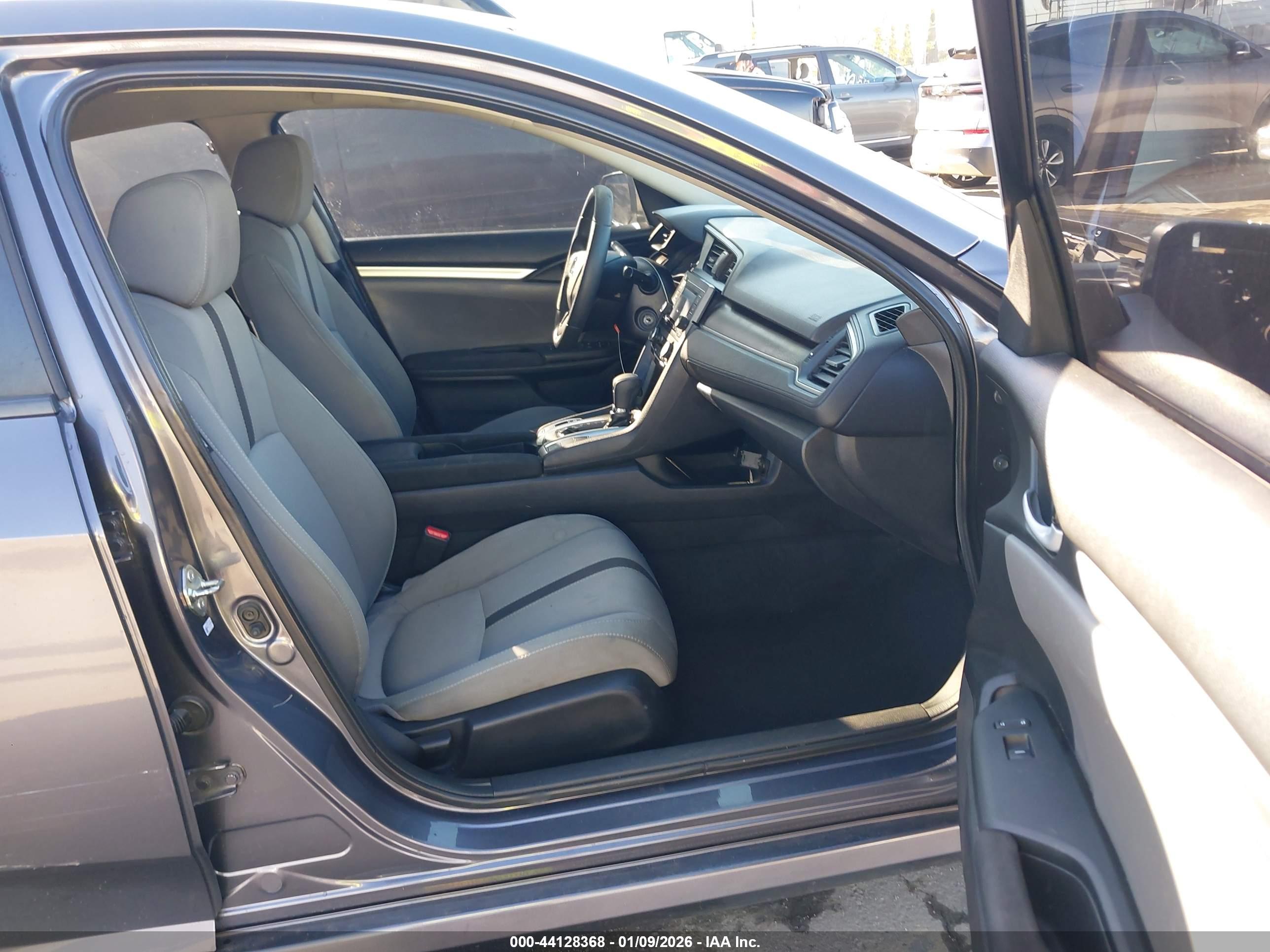 HONDA CIVIC image 5