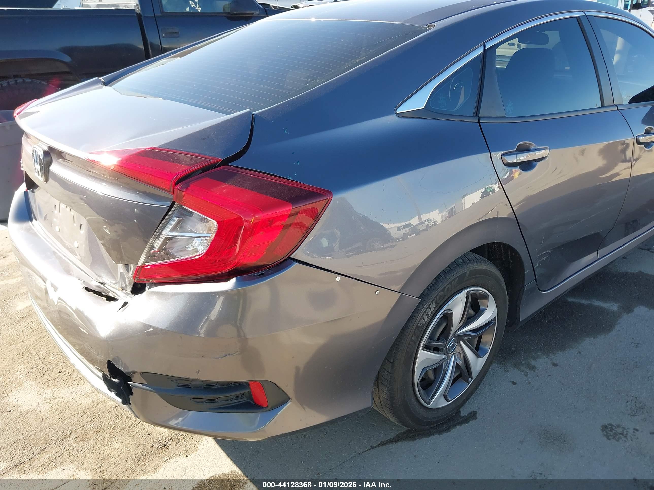 HONDA CIVIC image 6