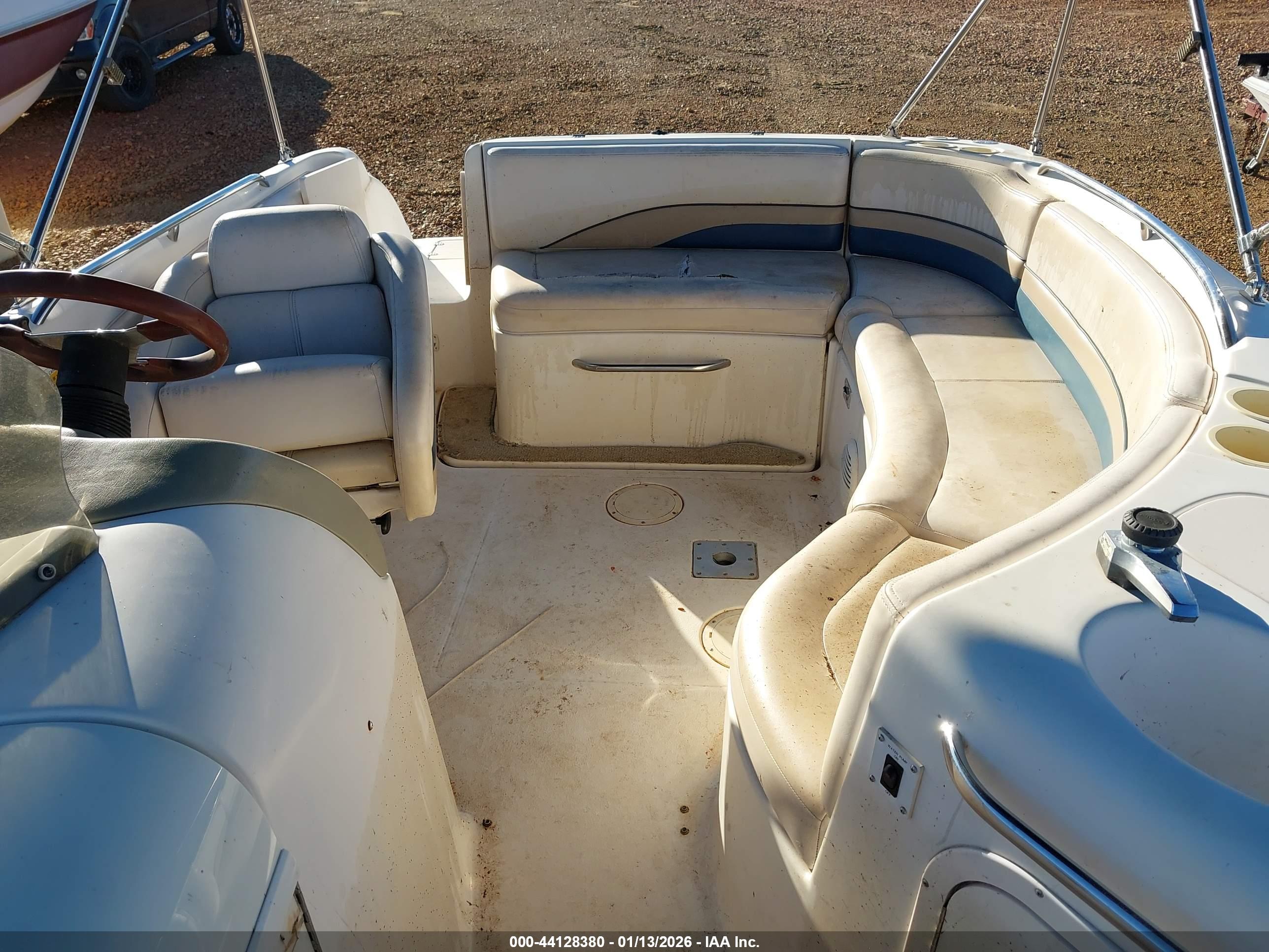 CHAPARRAL BOAT image 8