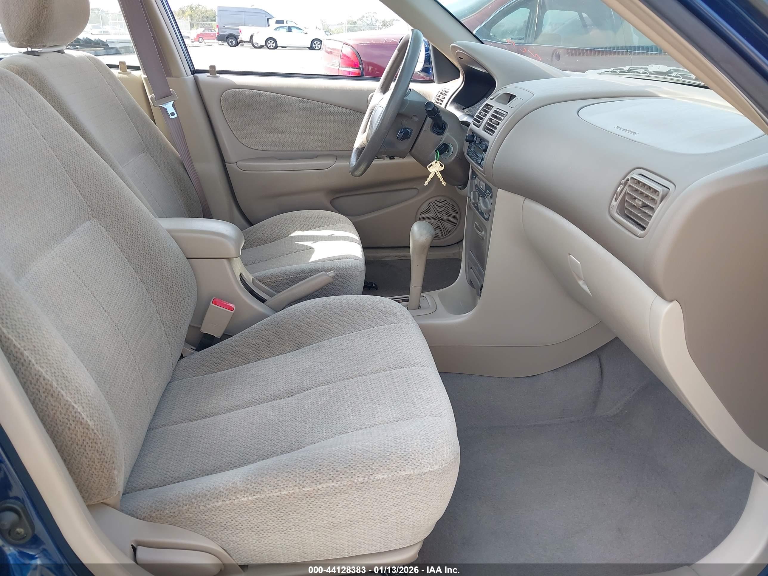 TOYOTA COROLLA image 5