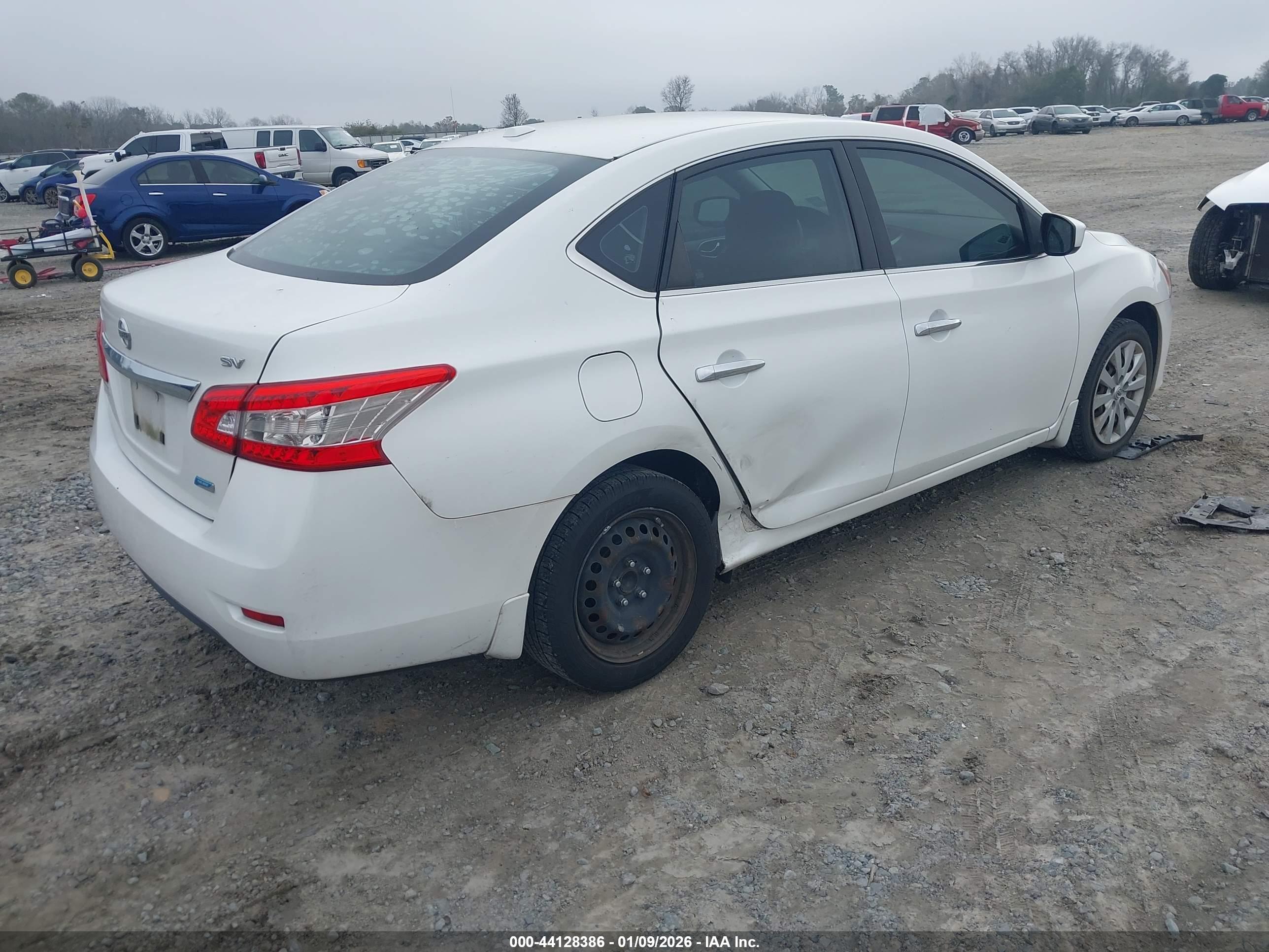 NISSAN SENTRA image 4