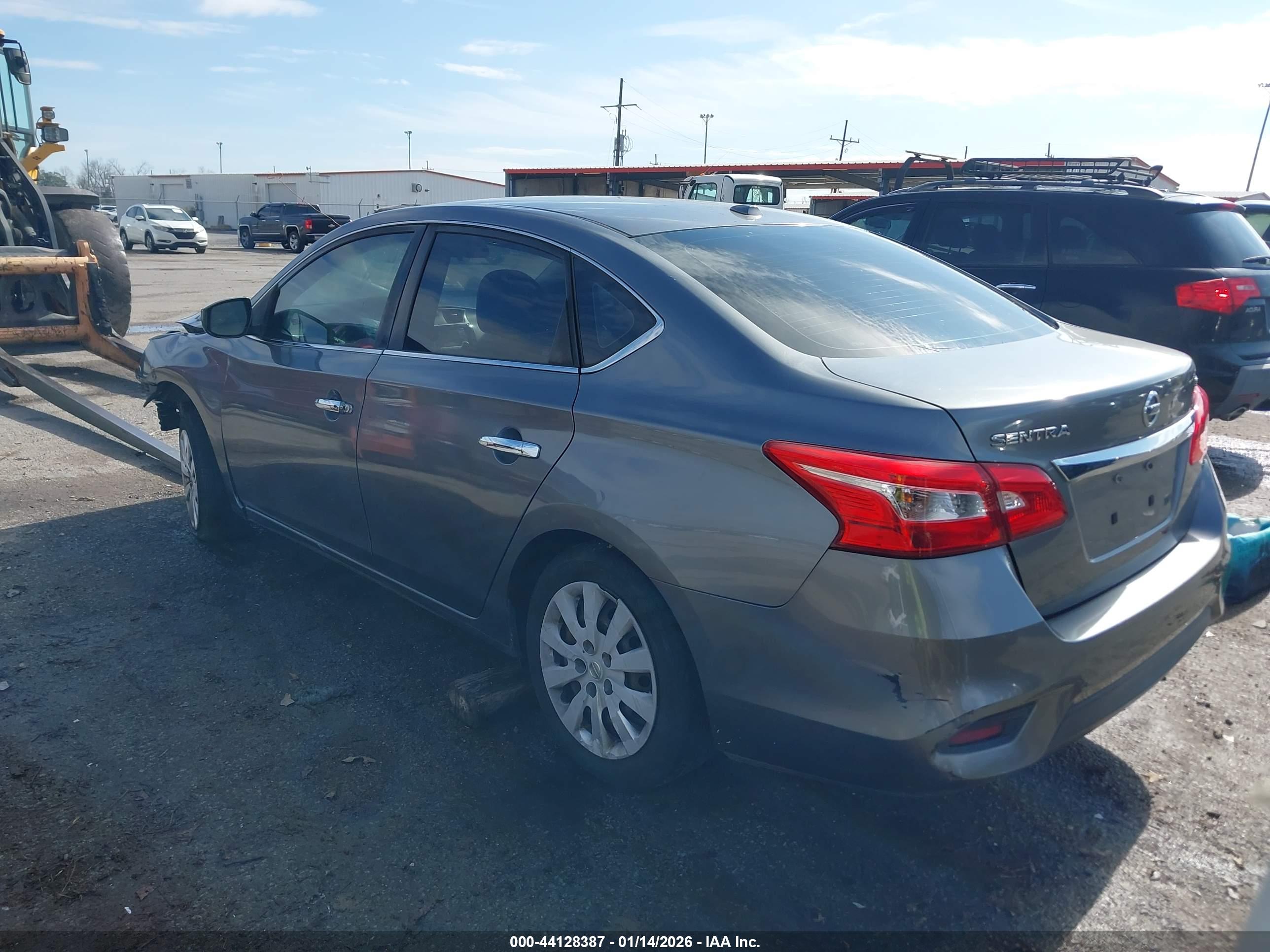 NISSAN SENTRA image 3