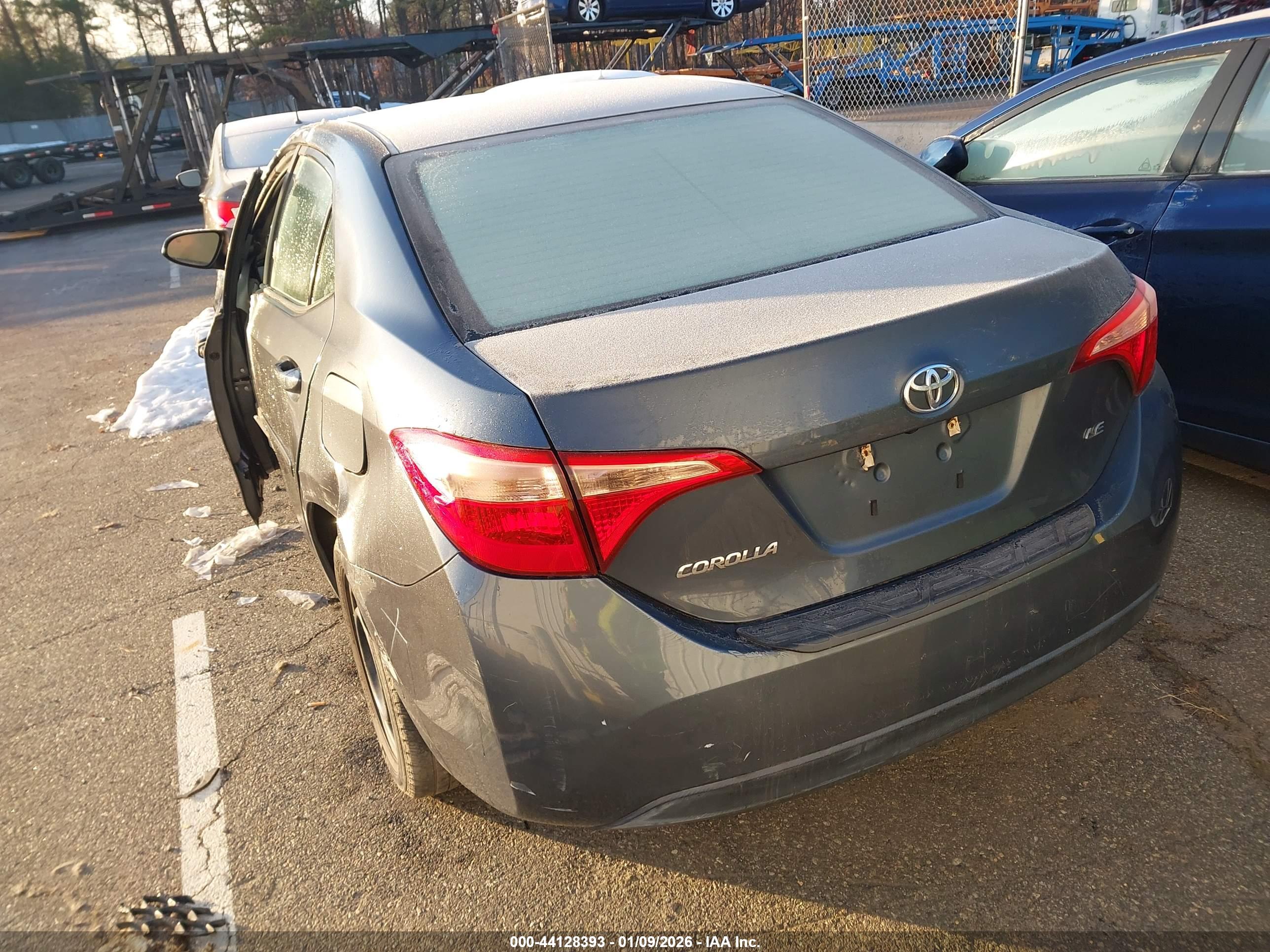 TOYOTA COROLLA image 3