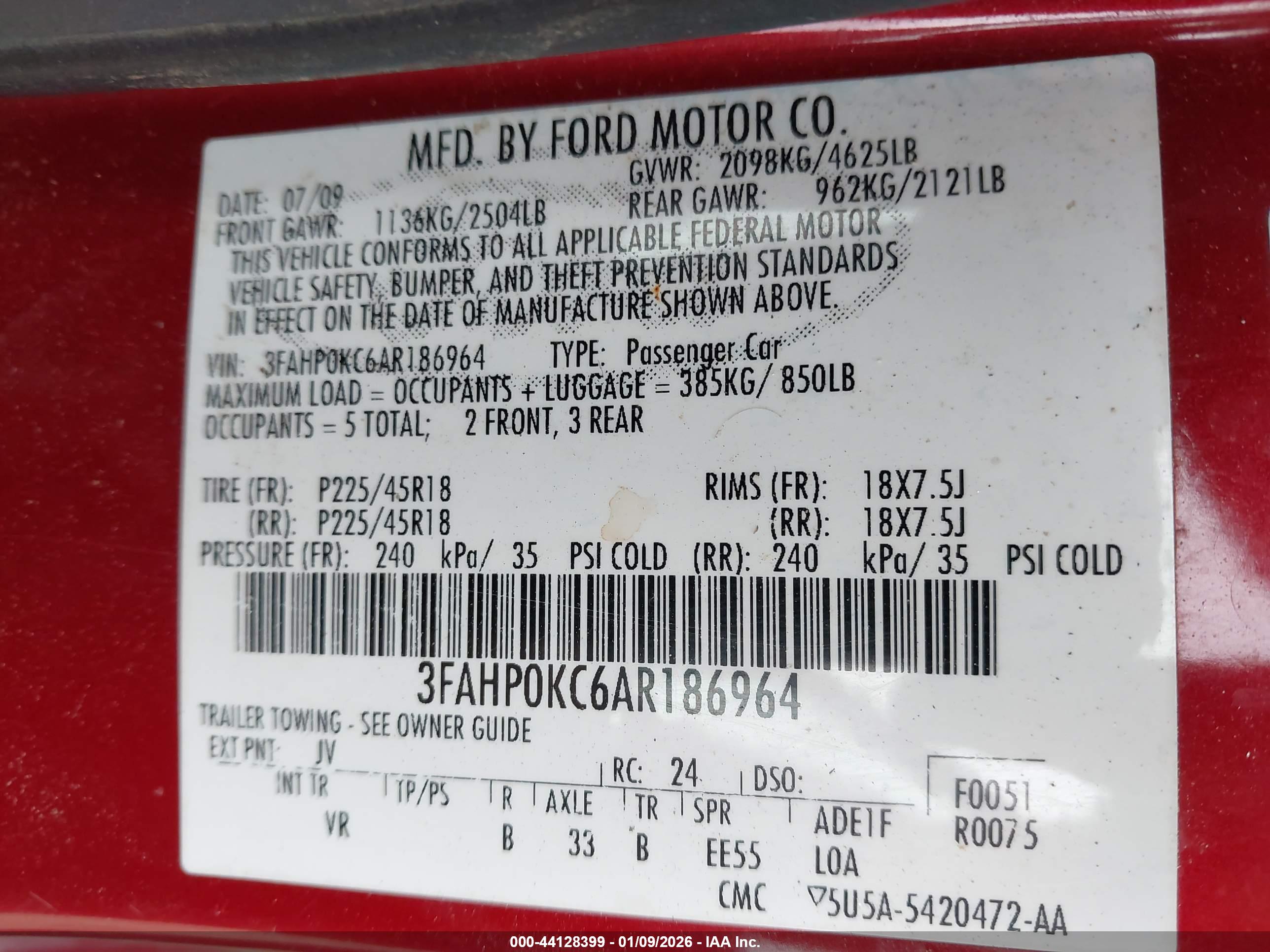 FORD FUSION image 9