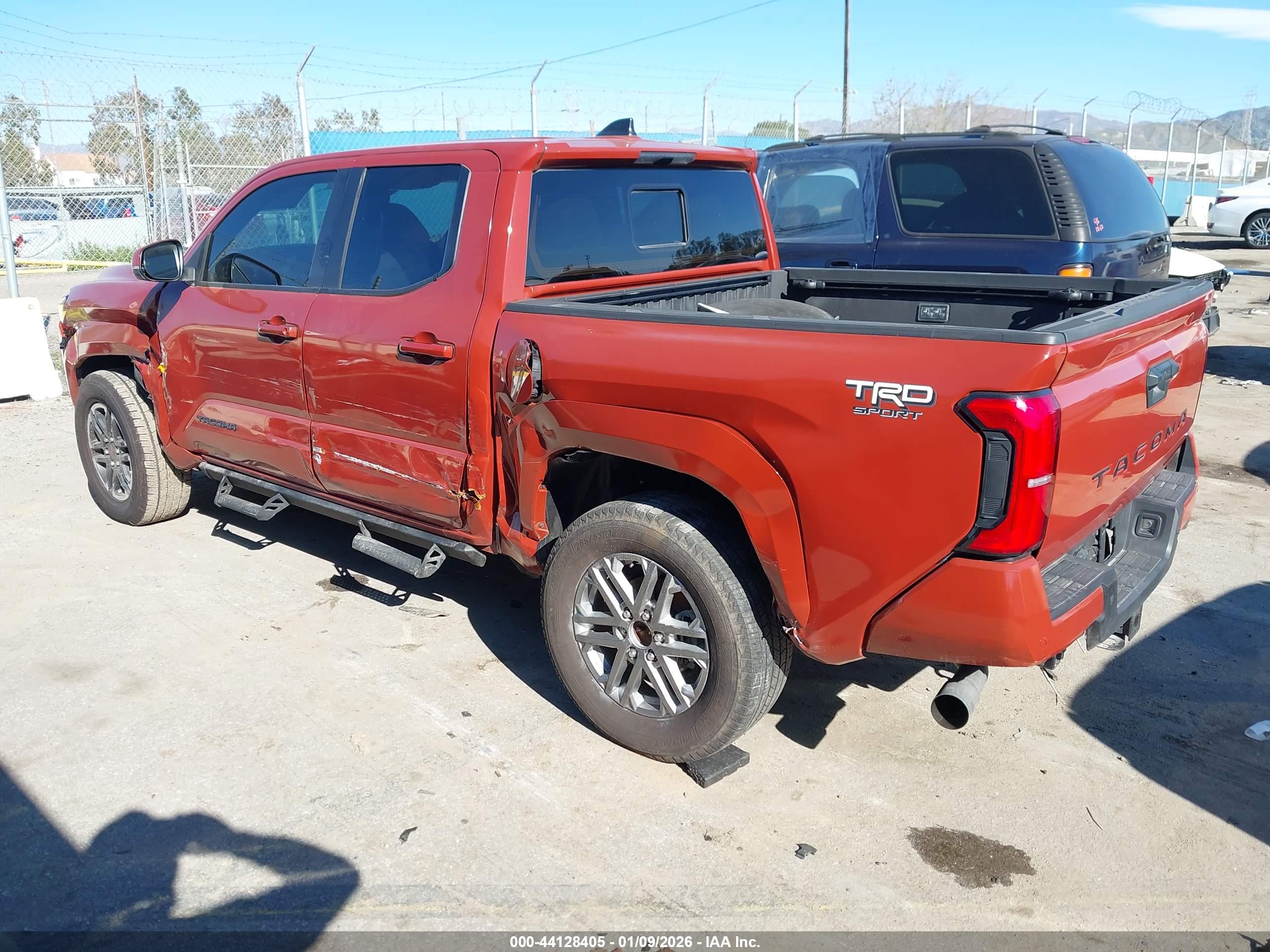 TOYOTA TACOMA image 3