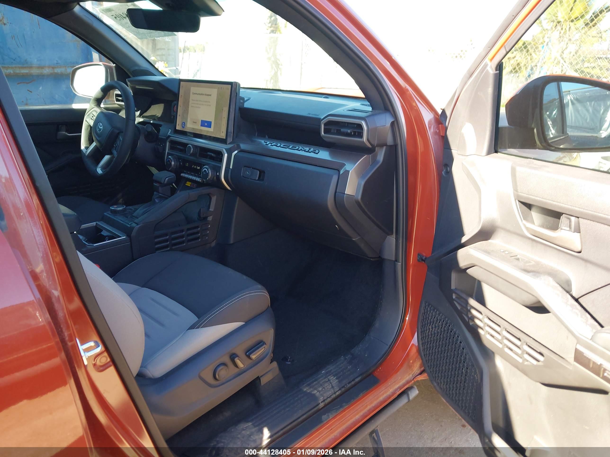 TOYOTA TACOMA image 5