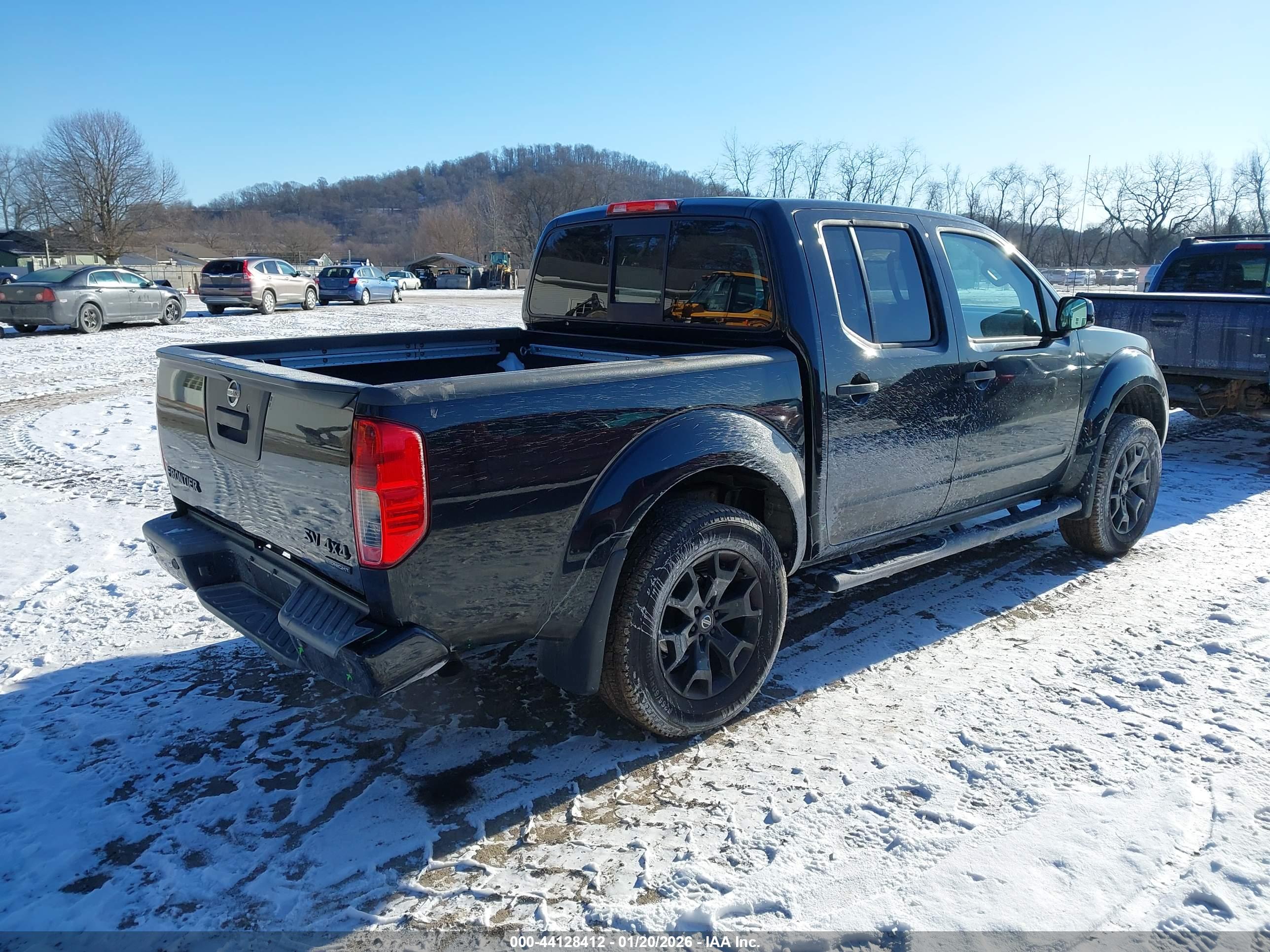NISSAN FRONTIER image 4