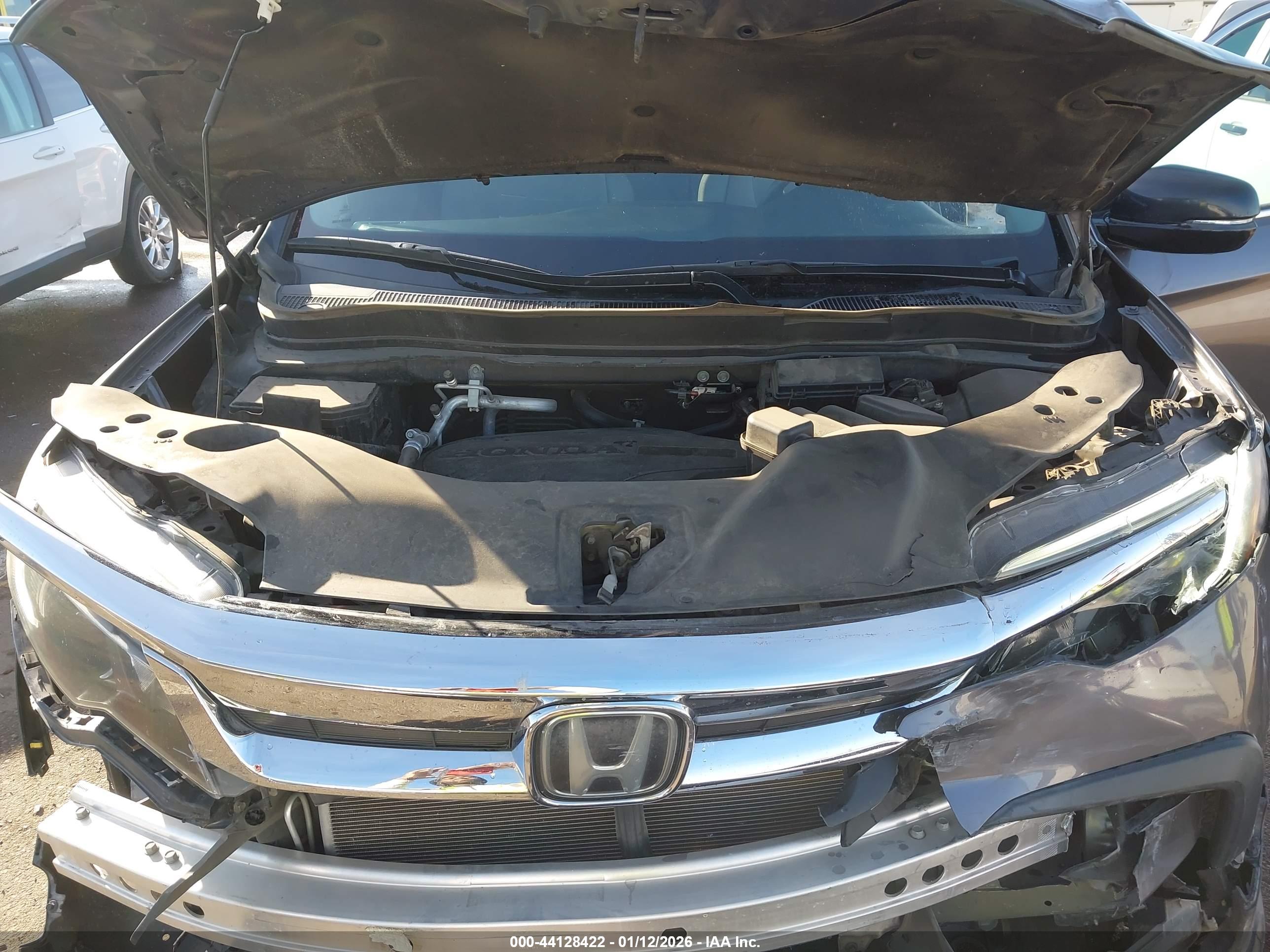 HONDA PILOT image 10