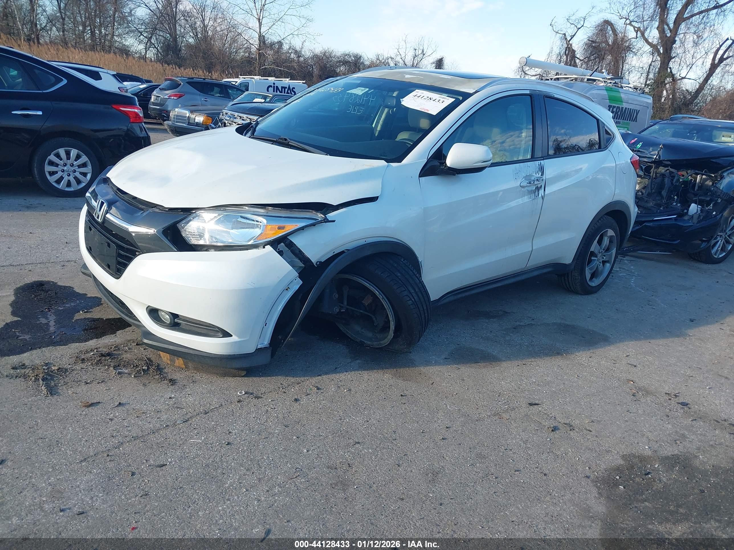 HONDA HR-V image 2