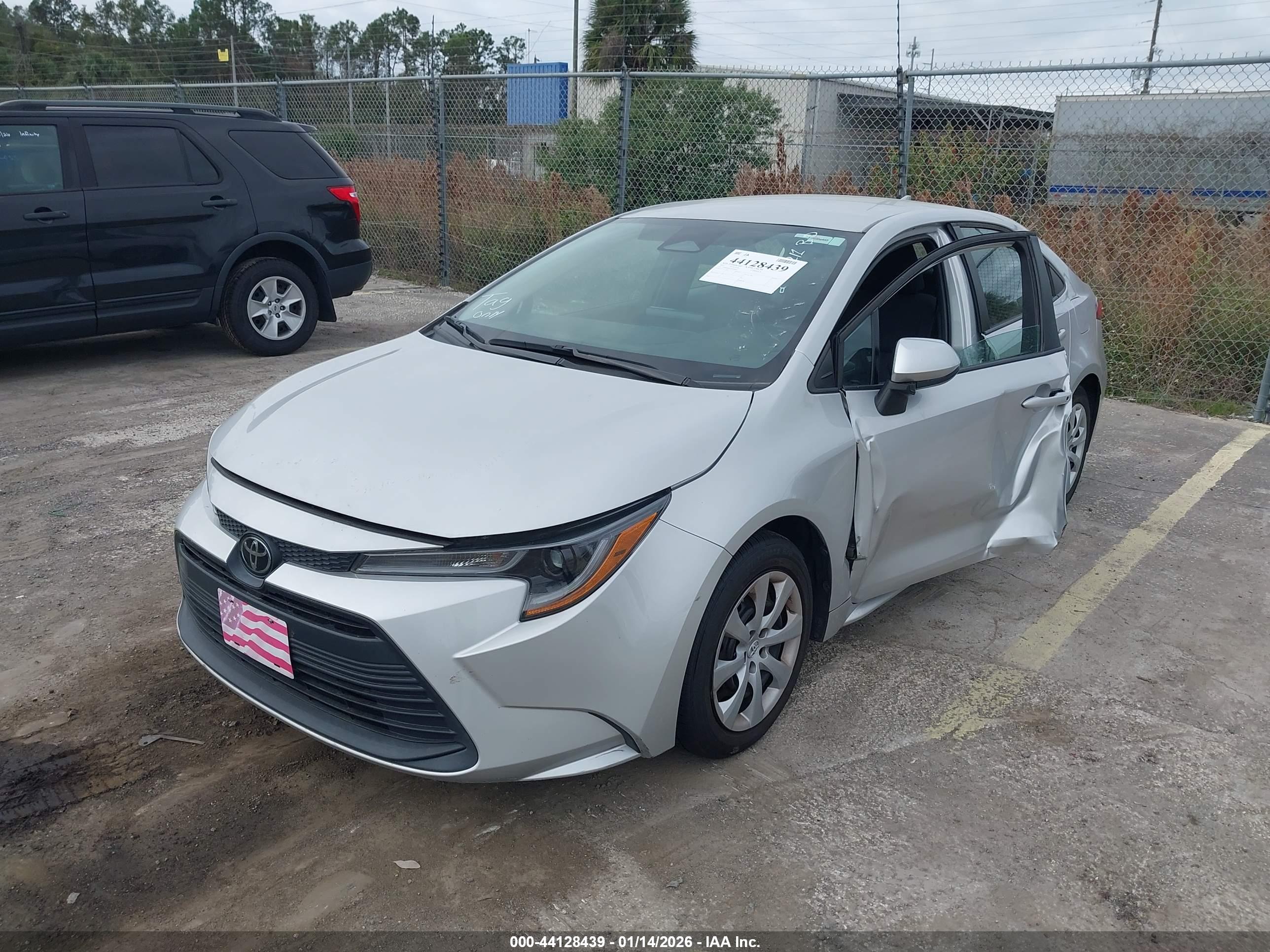 TOYOTA COROLLA image 2