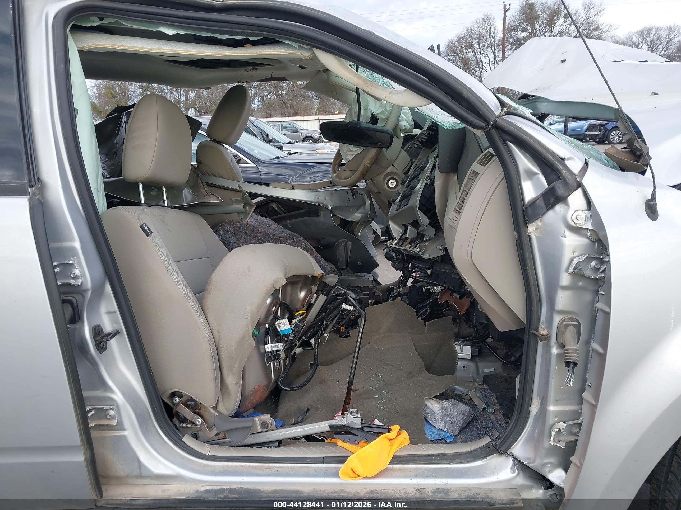 FORD ESCAPE image 5