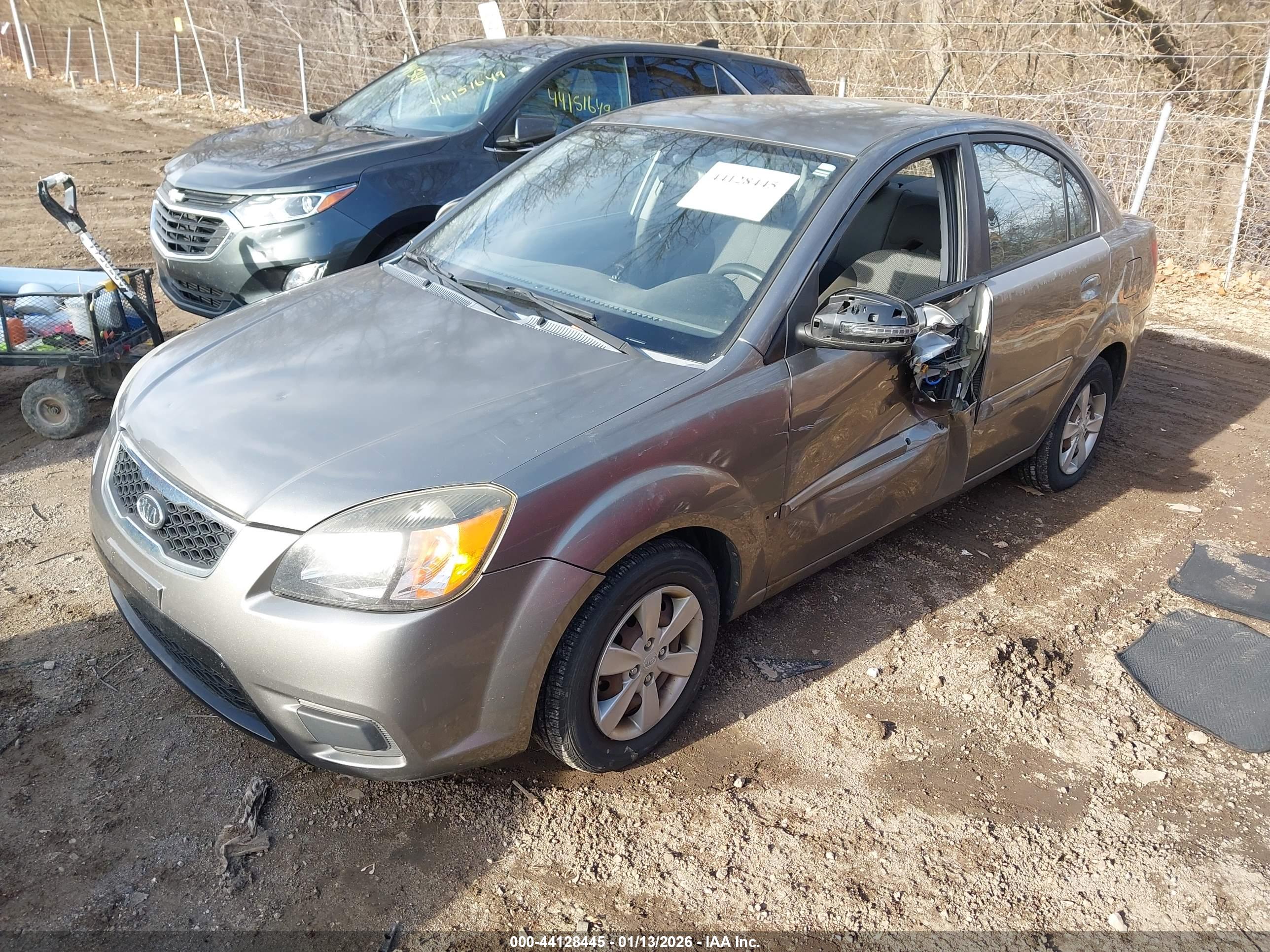 KIA RIO image 2